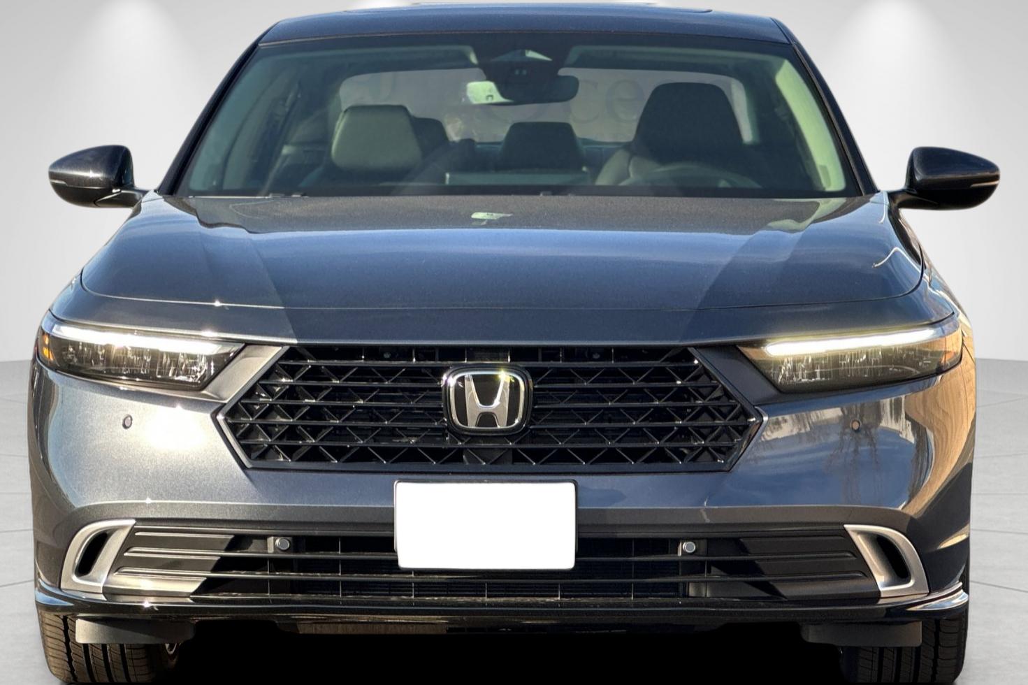 New 2026 Meteorite Gray Metallic Honda Touring image 8