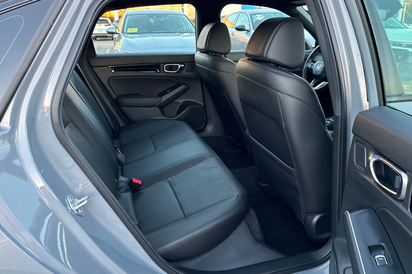 Used 2025 Urban Gray Pearl Honda Sport Touring image 18