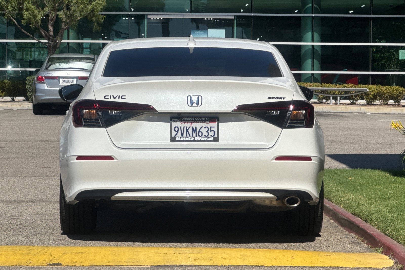 Certified Used 2026 Platinum White Pearl Honda 2WD SPORT image 5