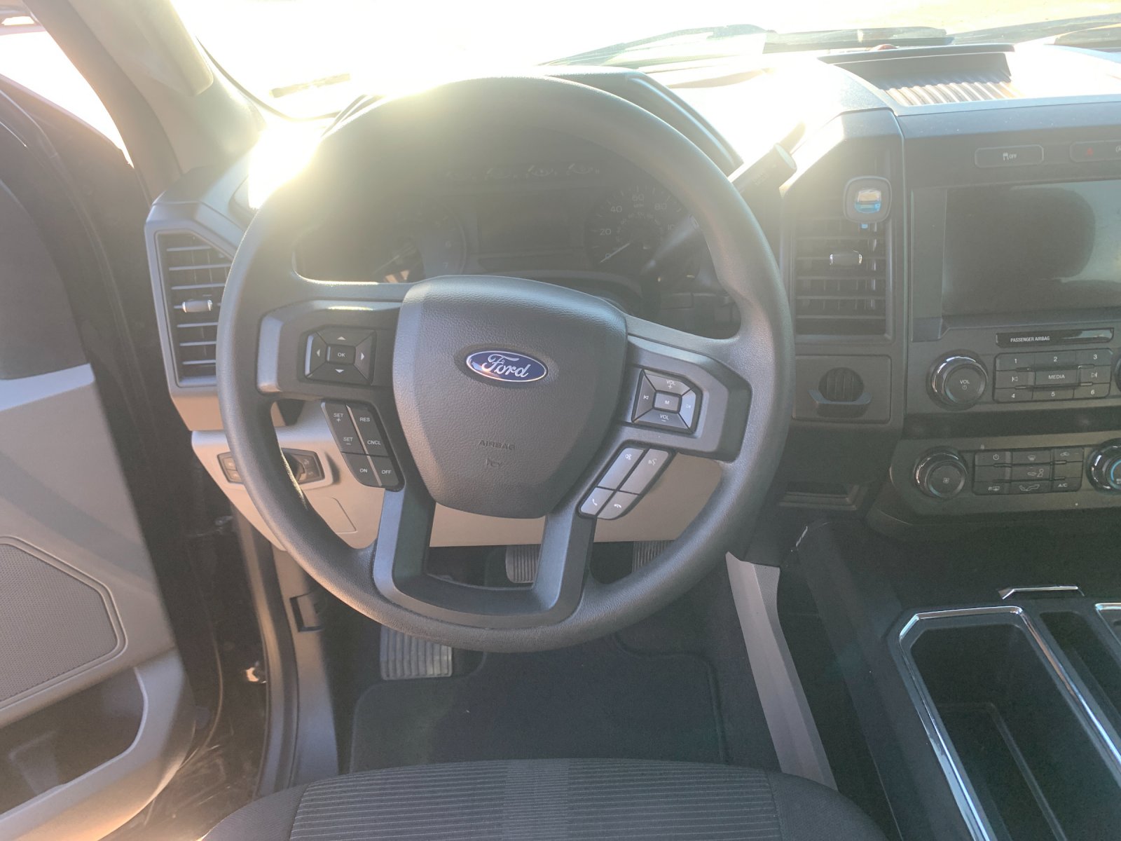 Used 2019 Black Ford XL image 18