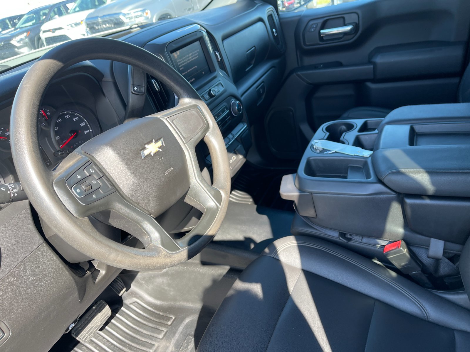 Used 2022 White Chevrolet WT image 11