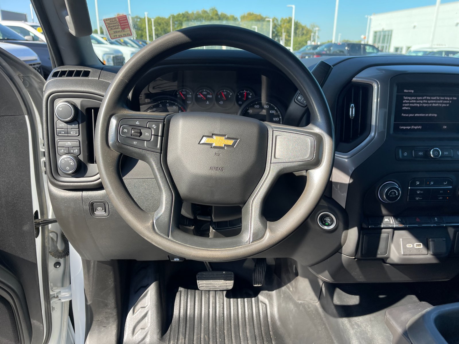 Used 2022 White Chevrolet WT image 16