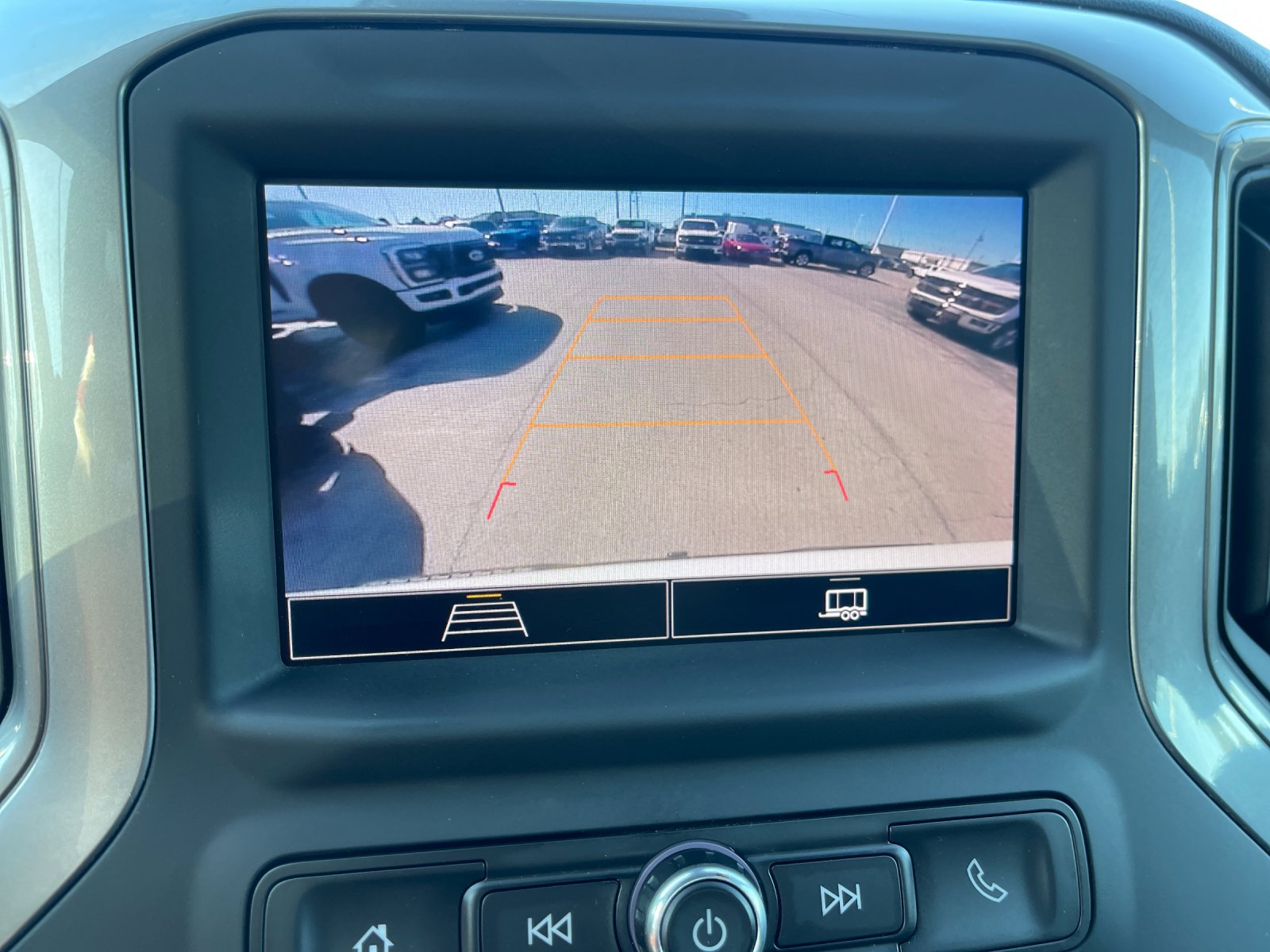 Used 2022 White Chevrolet WT image 21