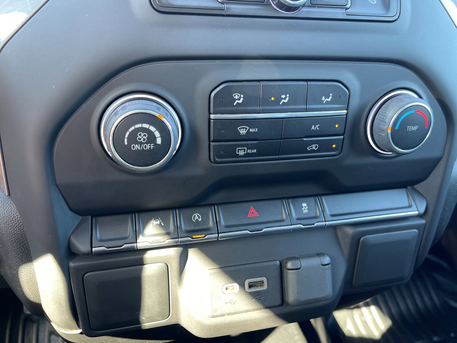 Used 2022 White Chevrolet WT image 22