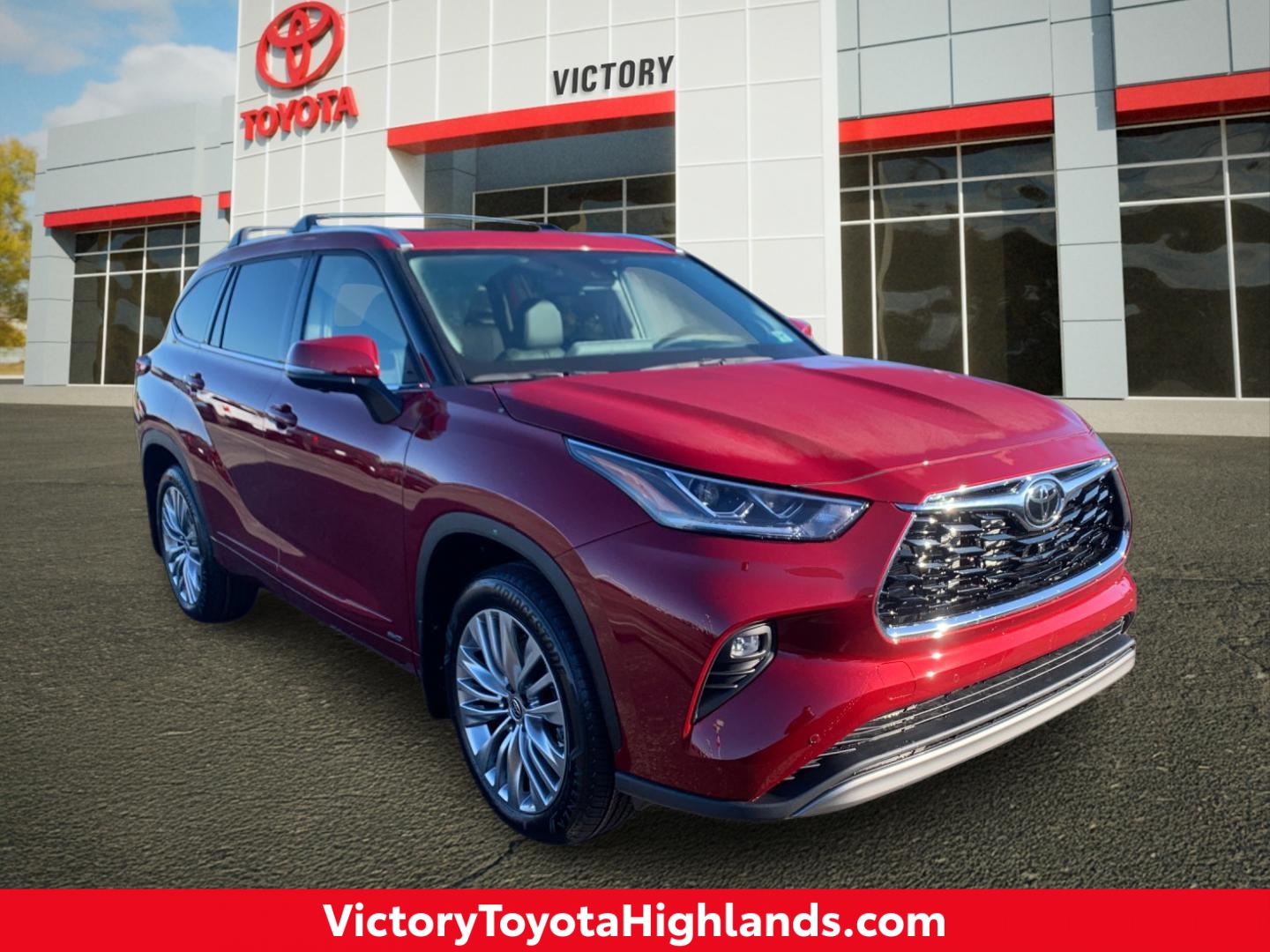 2026 Toyota Highlander Hybrid  Platinum