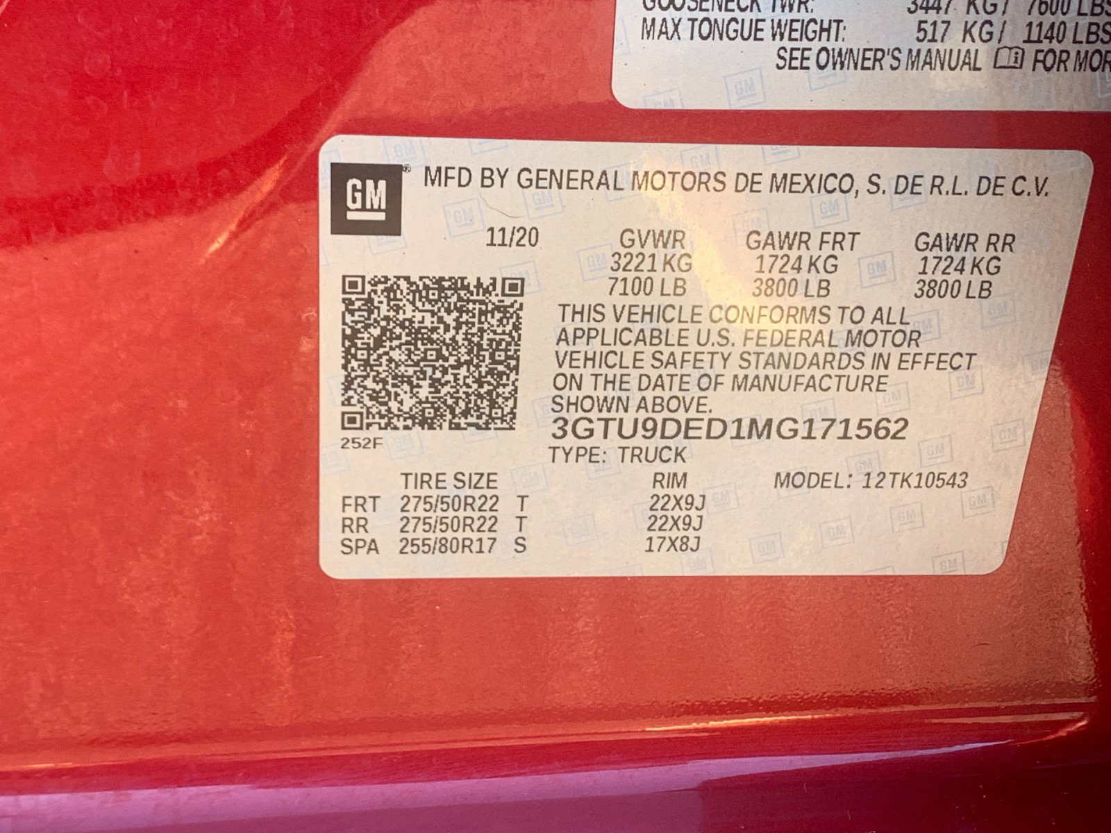 Used 2021 Red GMC SLT image 35