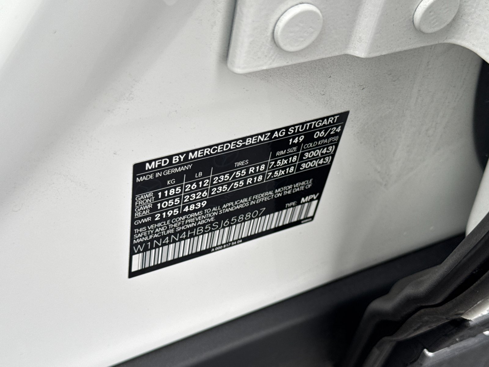 Certified Used 2025 Polar White Mercedes-Benz GLA 250 4D Sport Utility 4MATIC® image 34