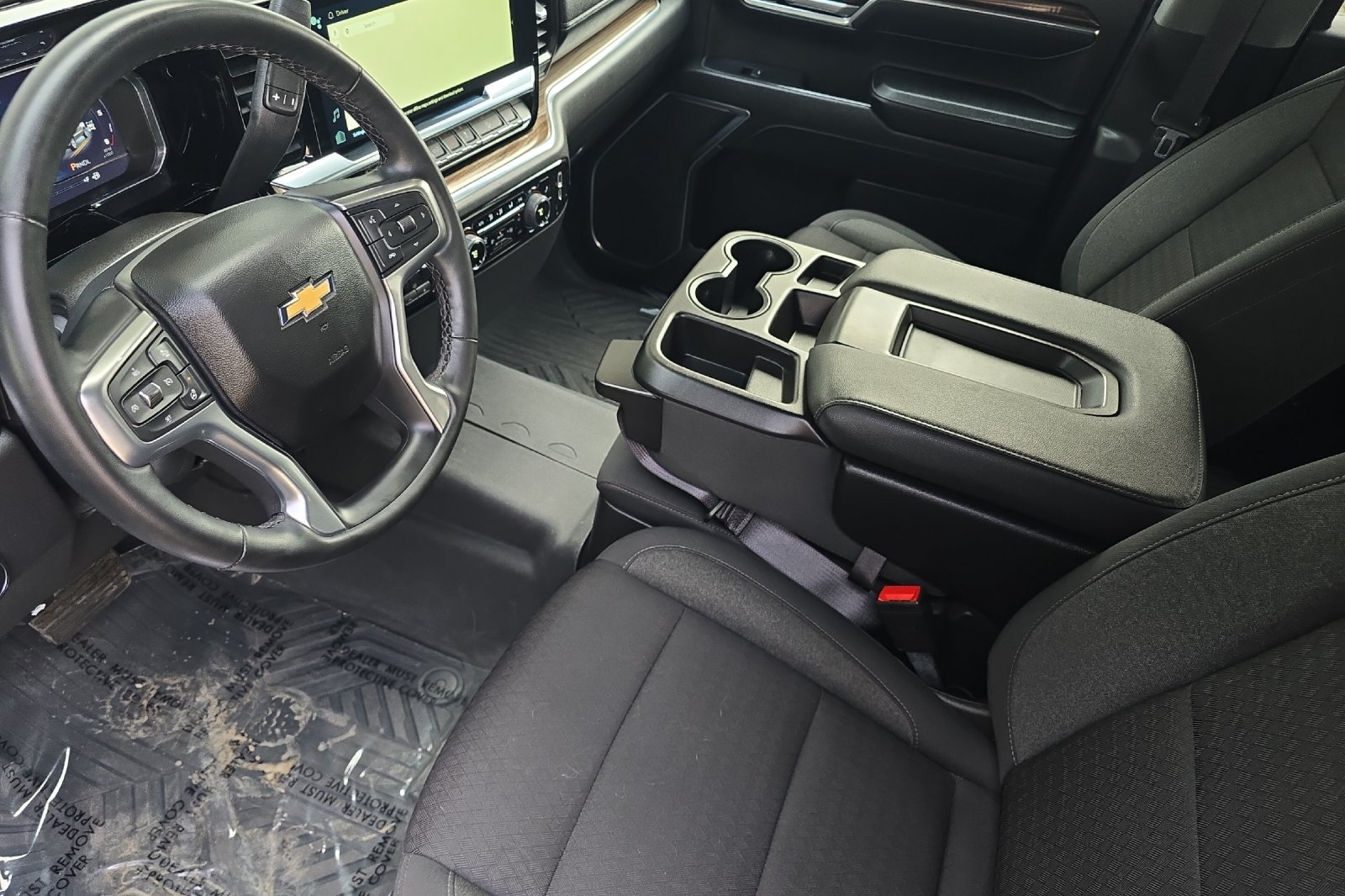 Used 2024 White Chevrolet LT image 7