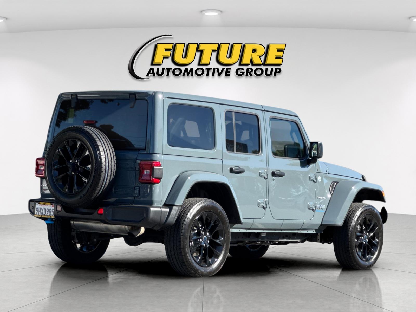 Used 2024 Gray Jeep Sahara 4xe image 4