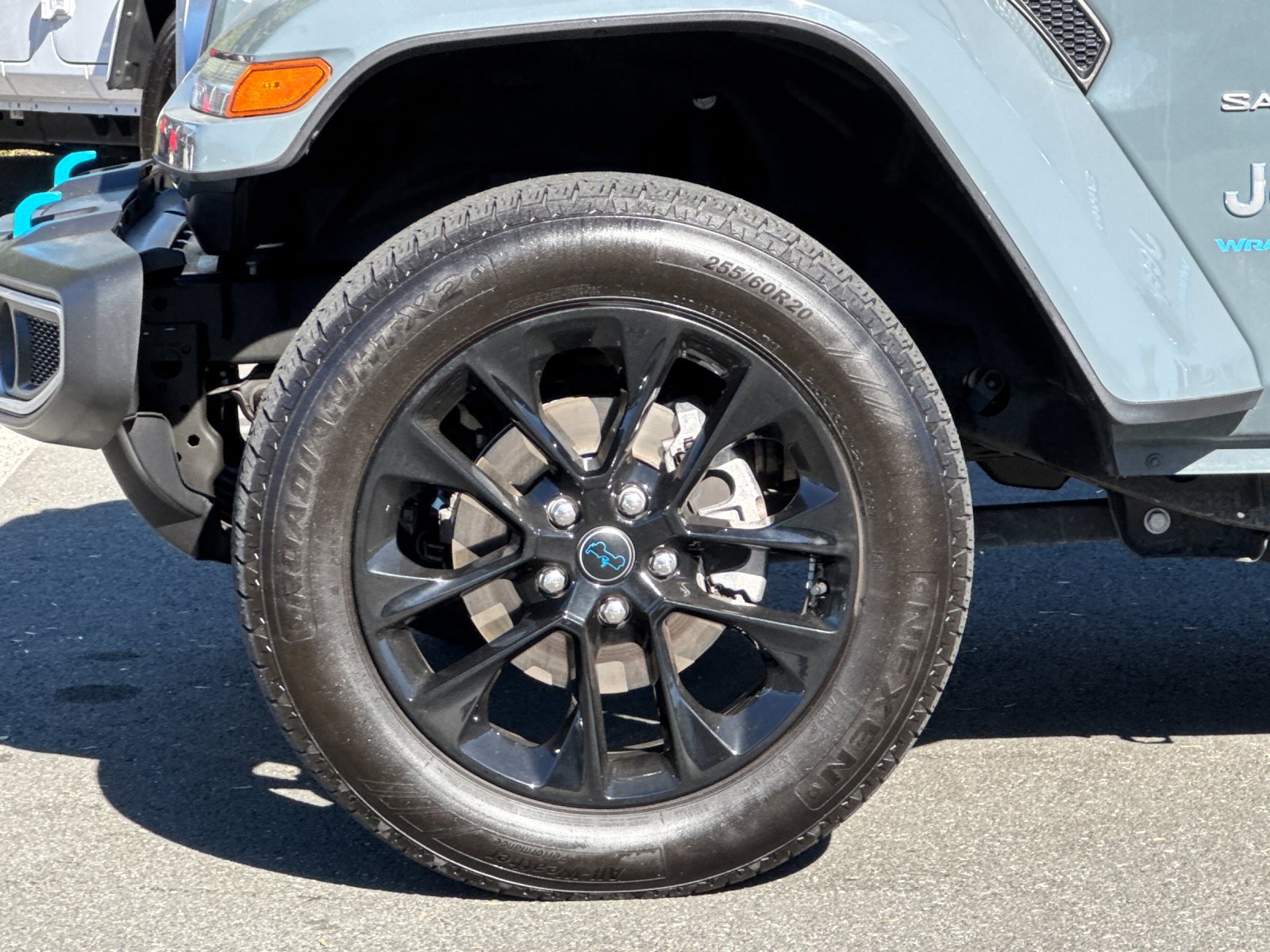 Used 2024 Gray Jeep Sahara 4xe image 25