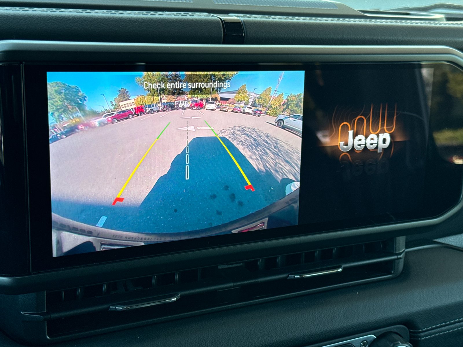 Used 2024 Gray Jeep Sahara 4xe image 19