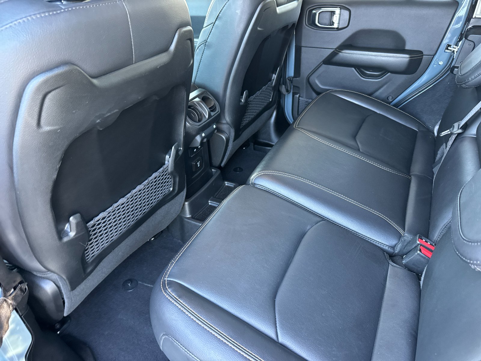Used 2024 Gray Jeep Sahara 4xe image 12
