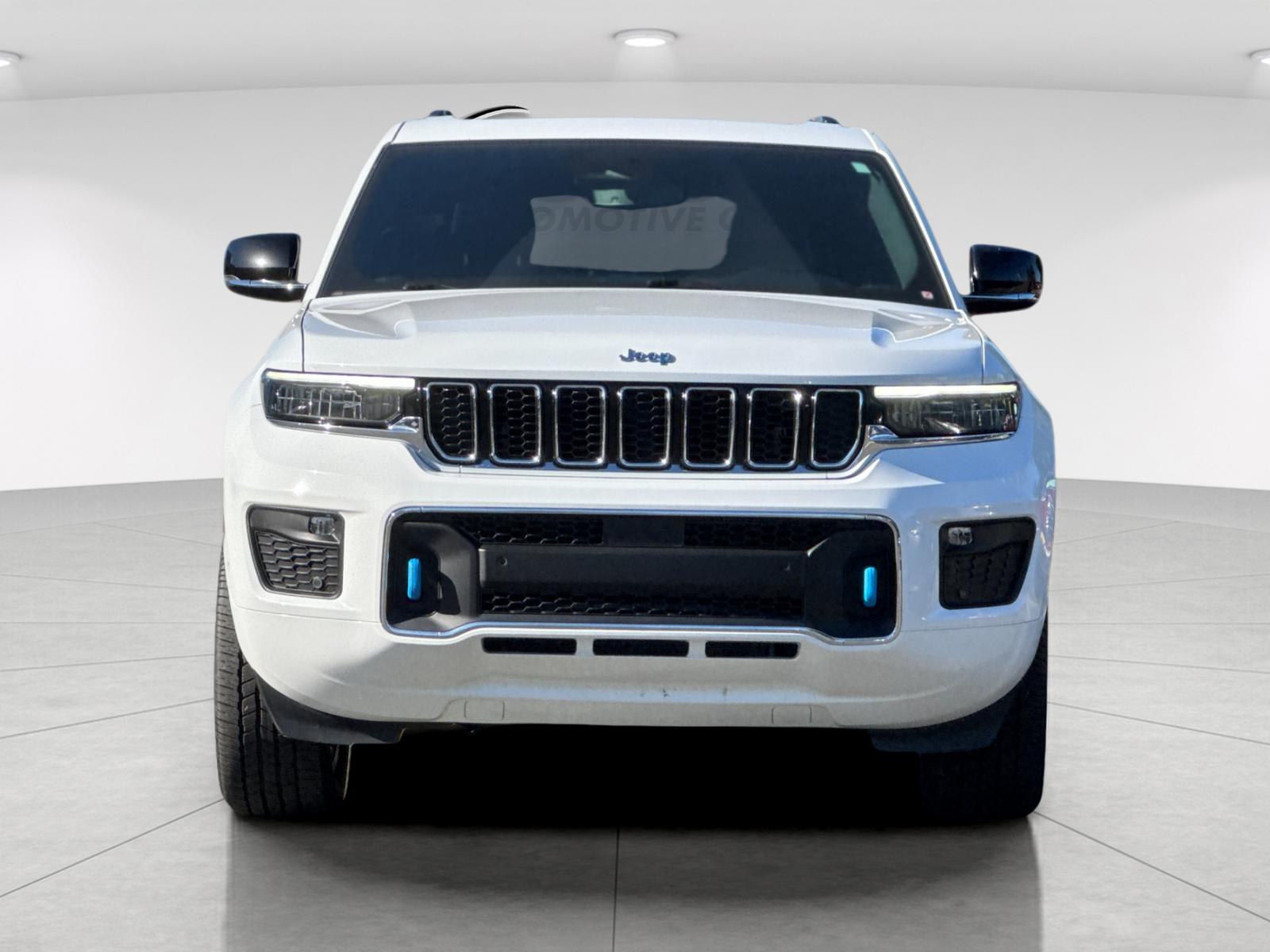 Used 2023 White Jeep Overland 4xe image 9