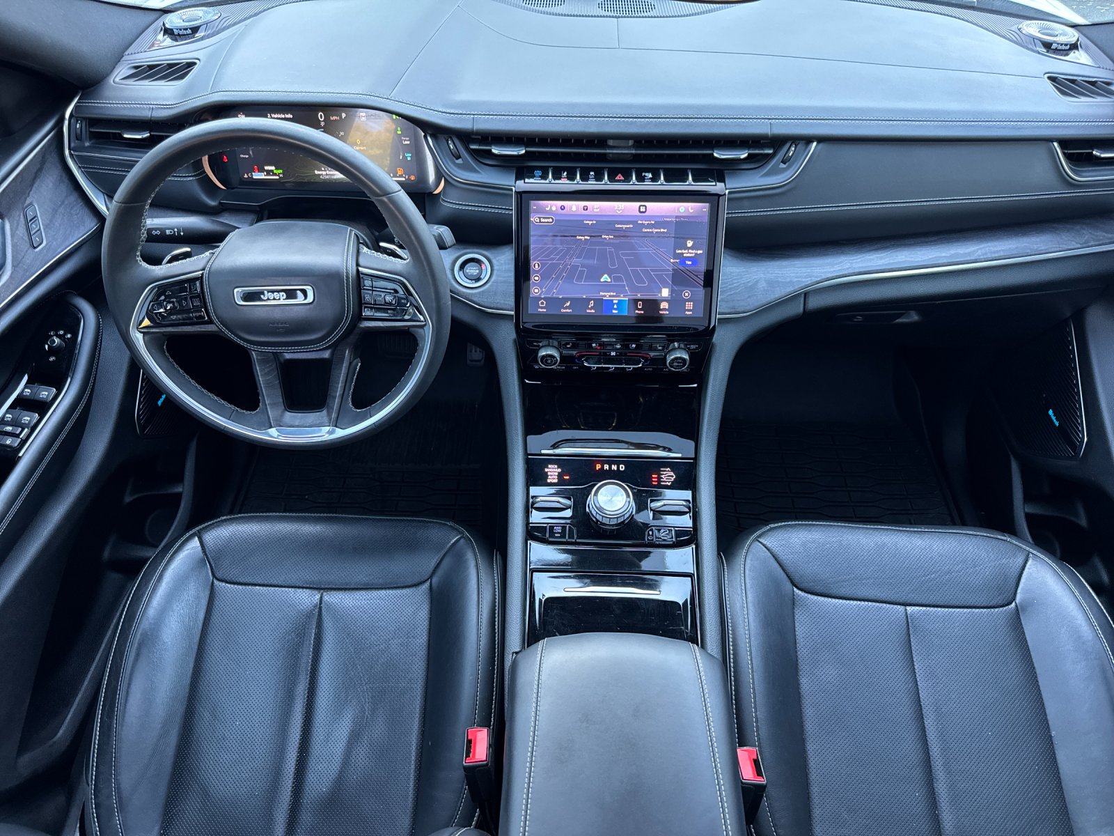 Used 2023 White Jeep Overland 4xe image 13