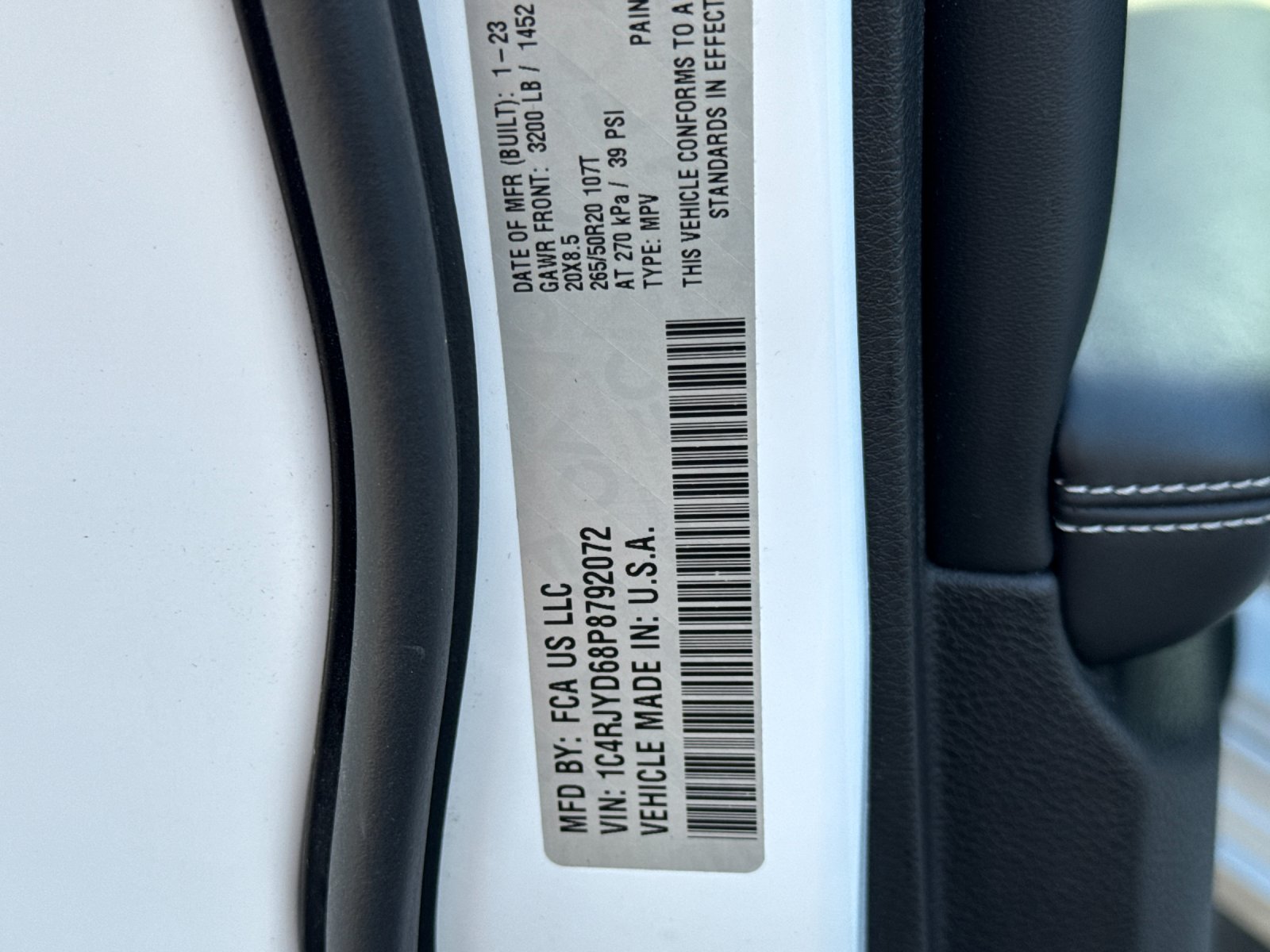 Used 2023 White Jeep Overland 4xe image 29