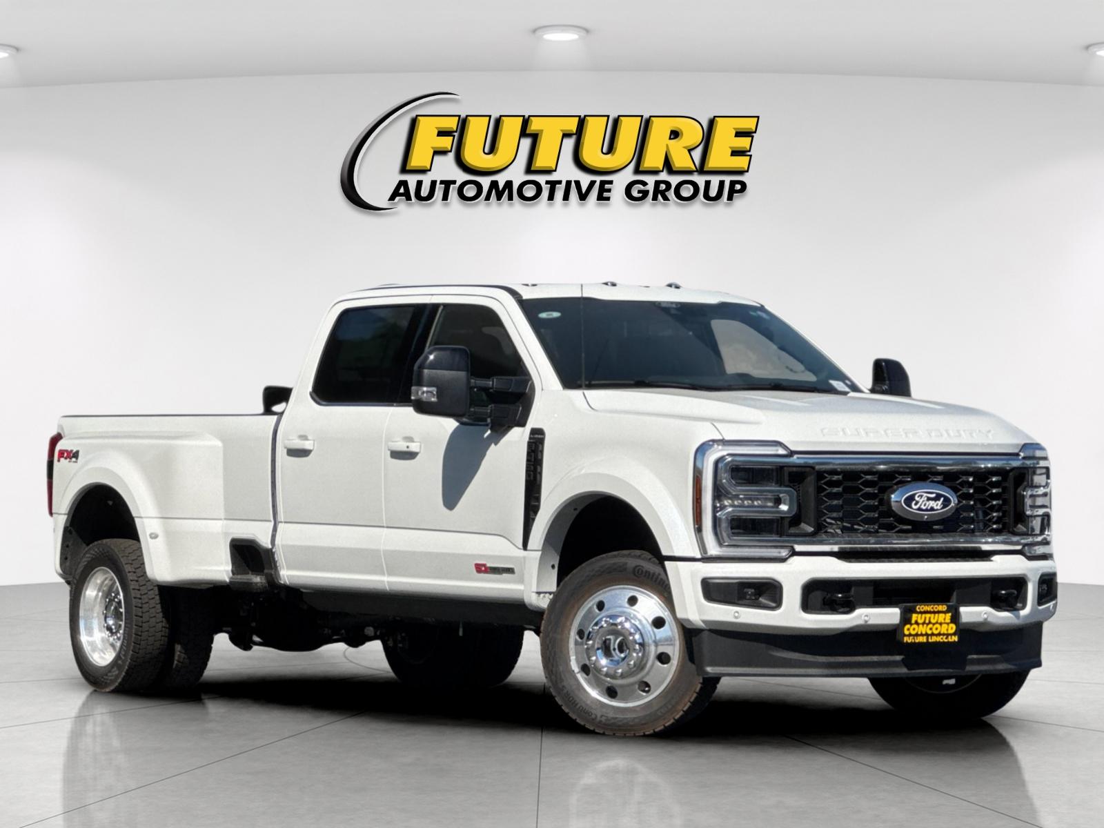 2027 Ford Super Duty F-450® Platinum®
