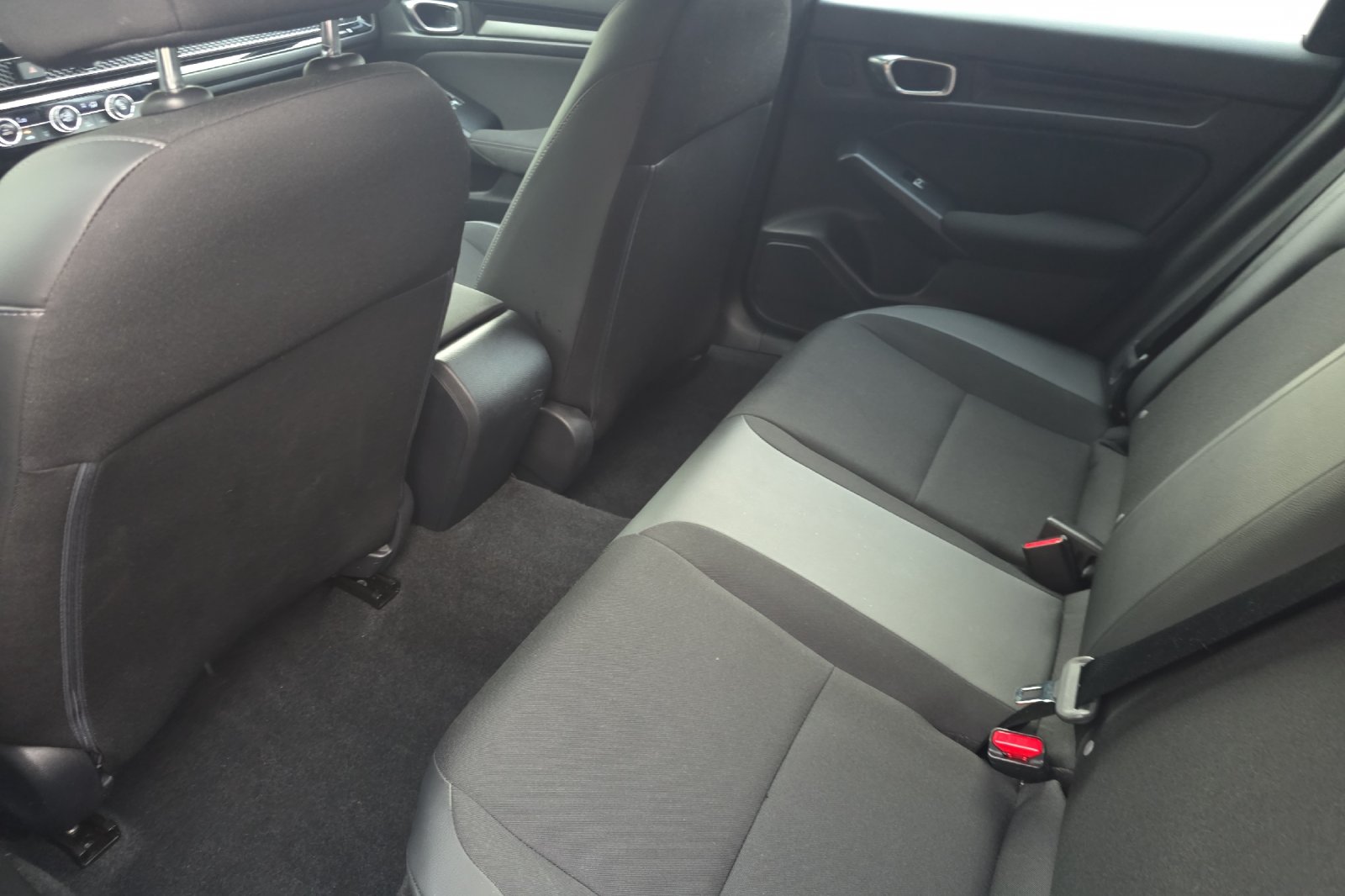Used 2025 Urban Gray Pearl Honda Sport image 13