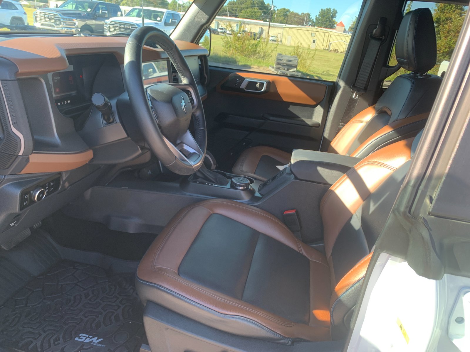 Used 2024 White Ford Outer Banks image 12