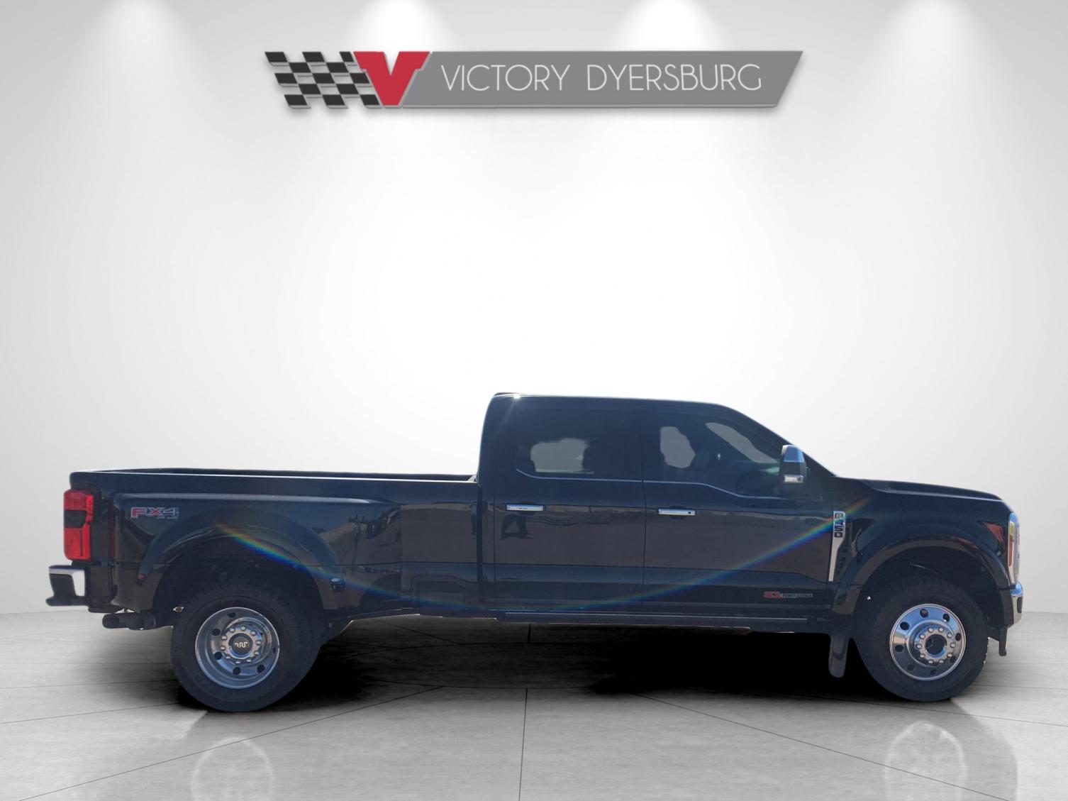 Used 2023 Black Ford King Ranch image 3