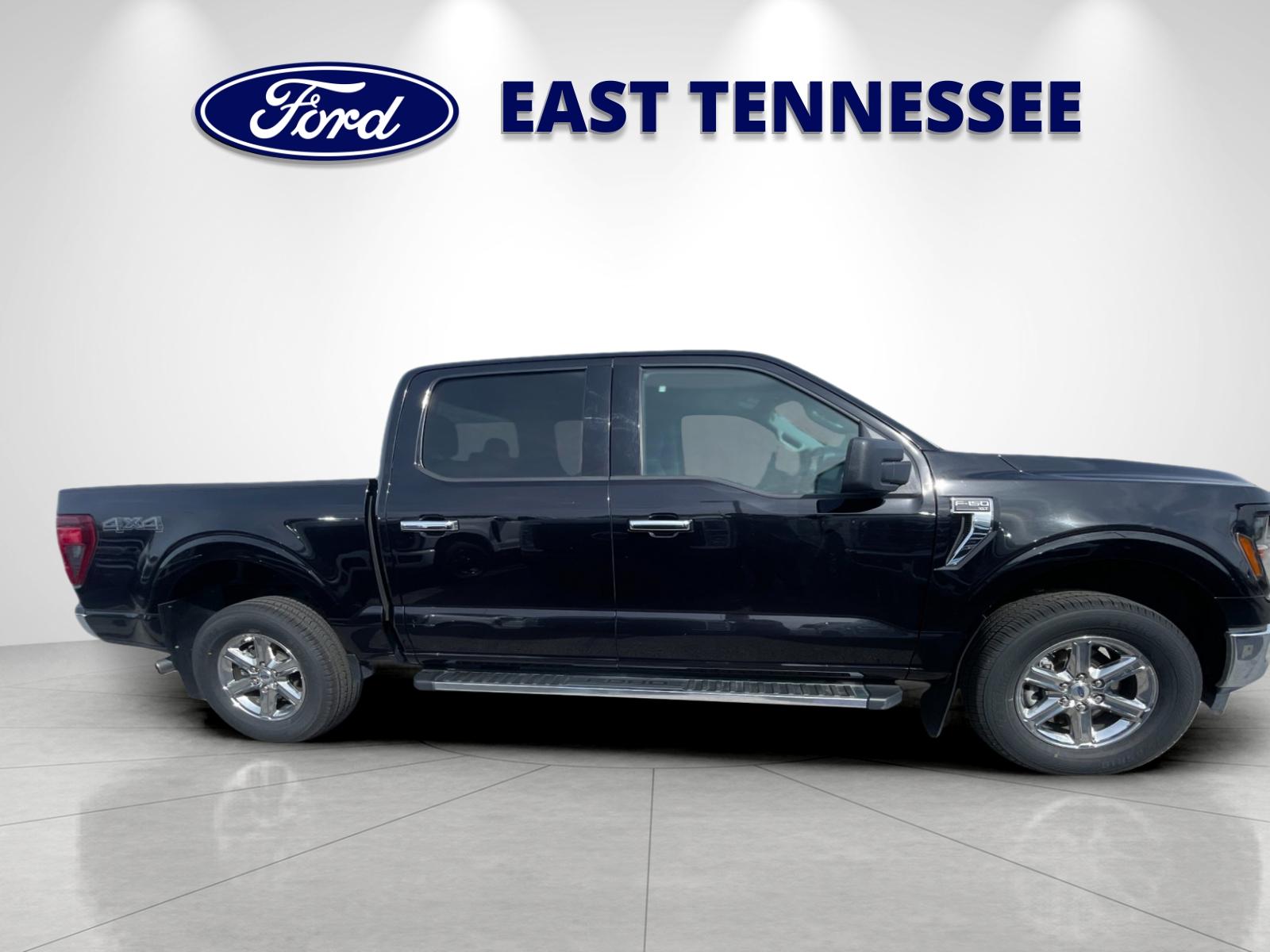 Used 2025 Black Ford XLT image 2