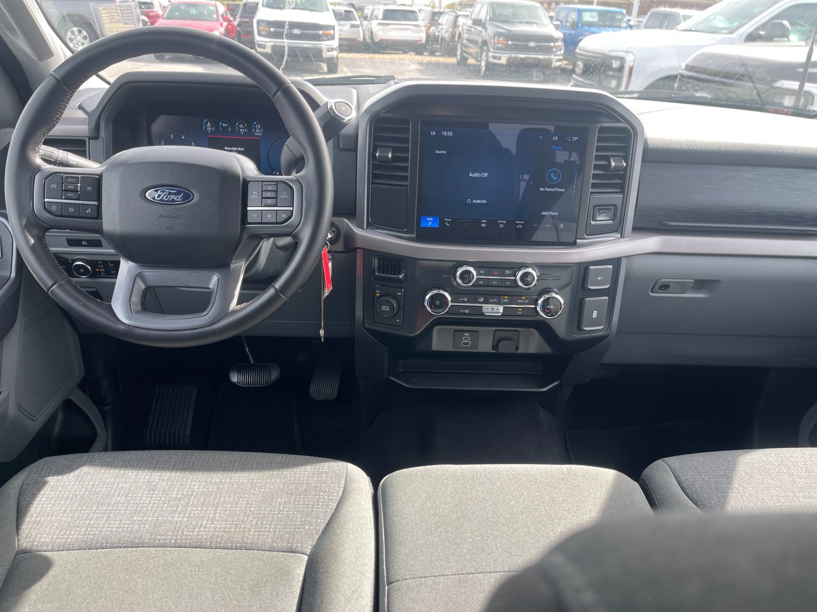Used 2025 Black Ford XLT image 15