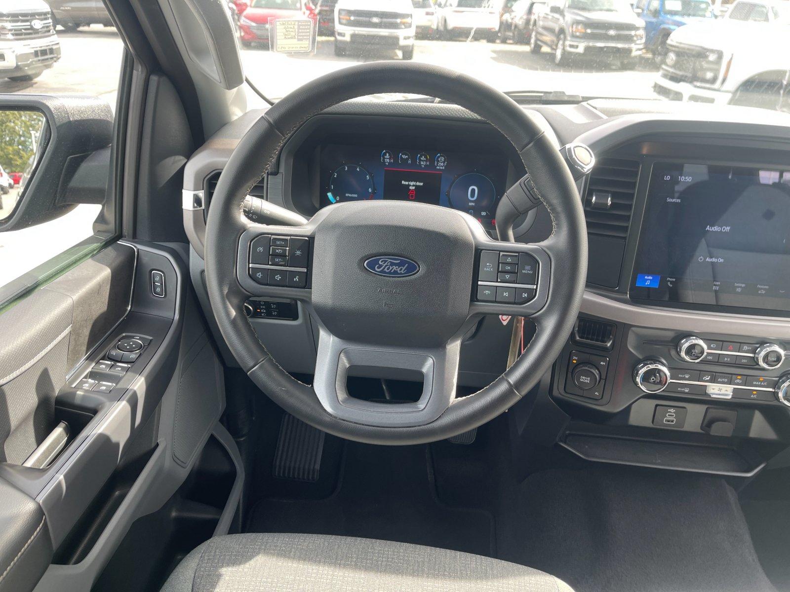 Used 2025 Black Ford XLT image 16