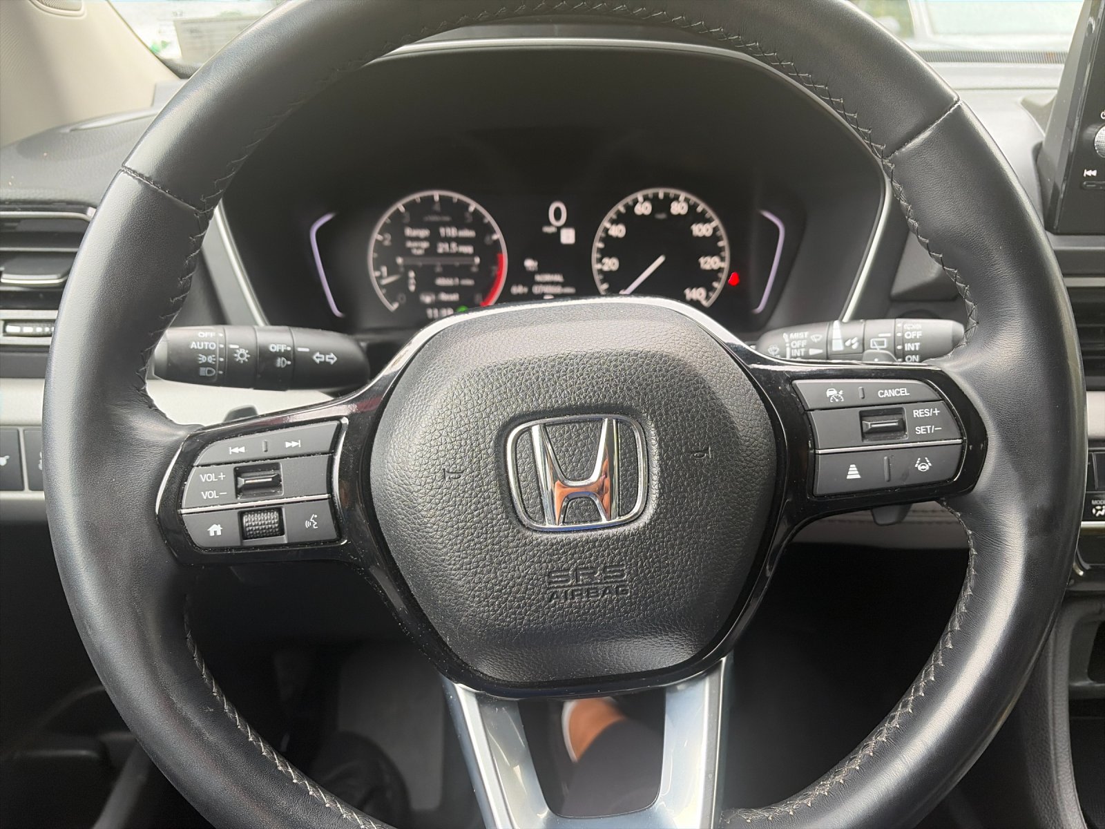 Used 2025  Honda Touring image 28