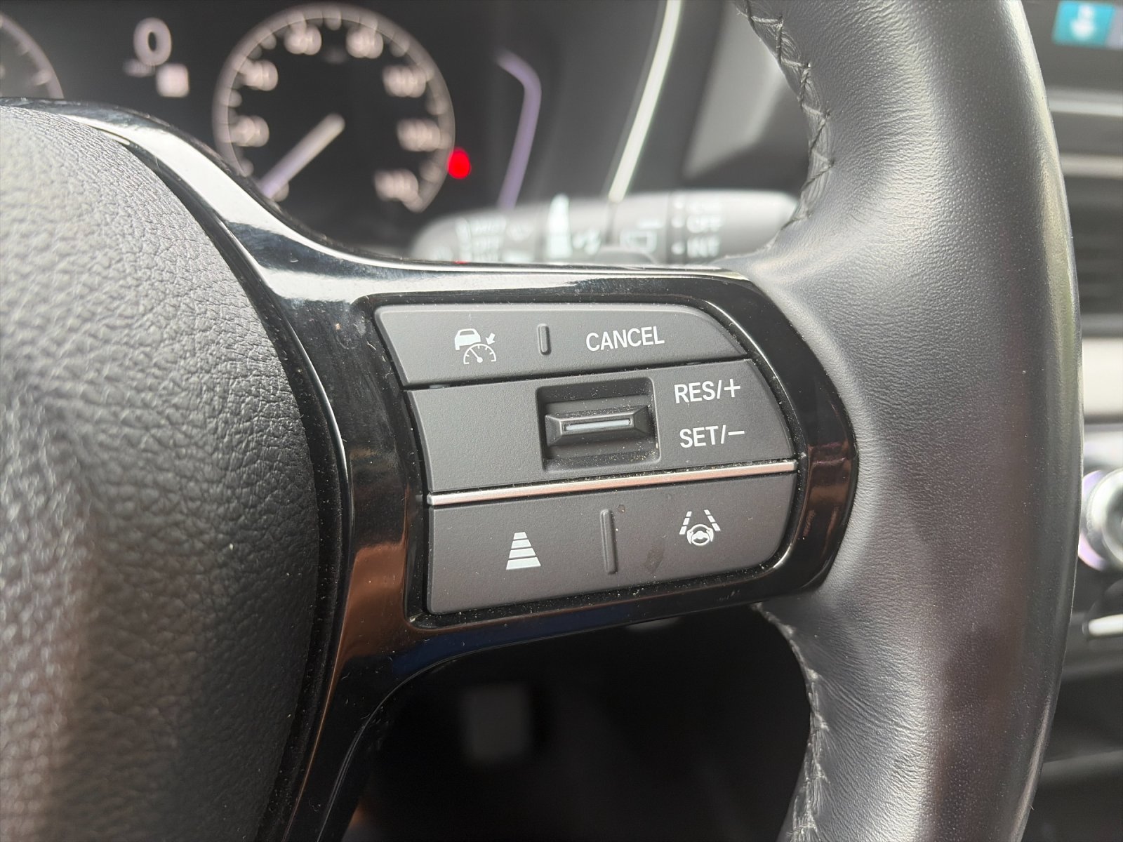 Used 2025  Honda Touring image 30