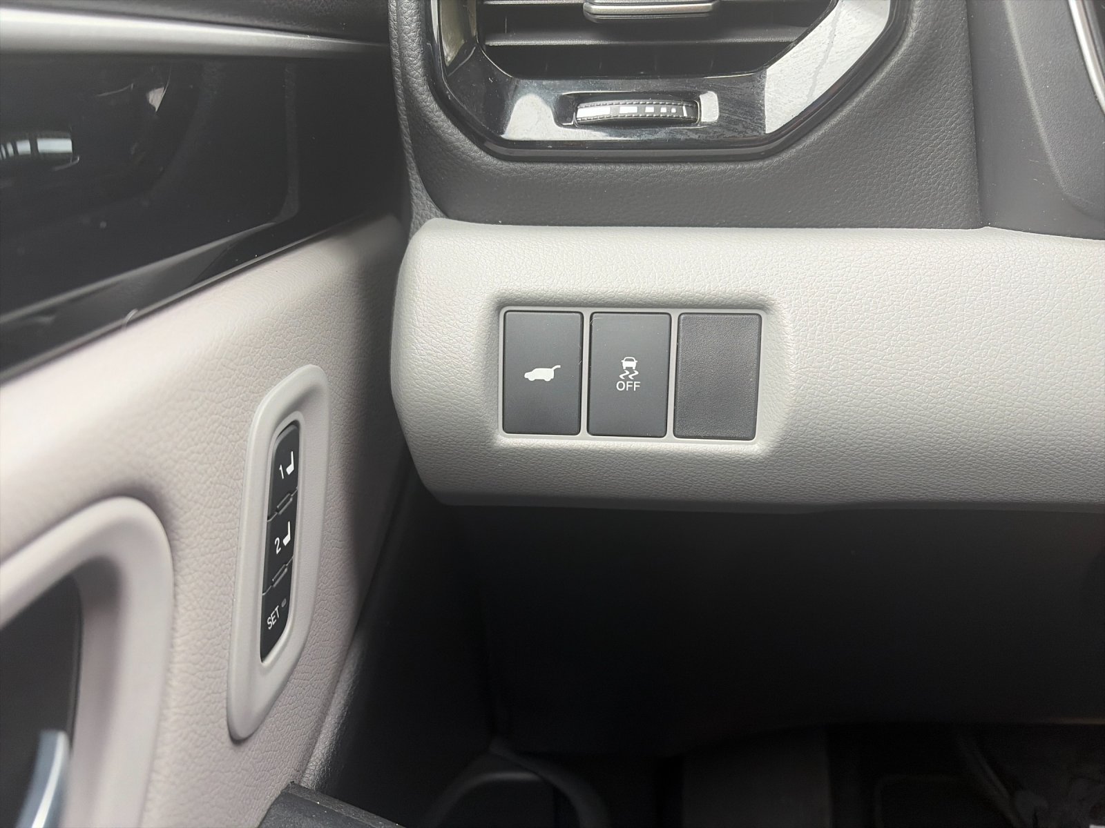 Used 2025  Honda Touring image 33