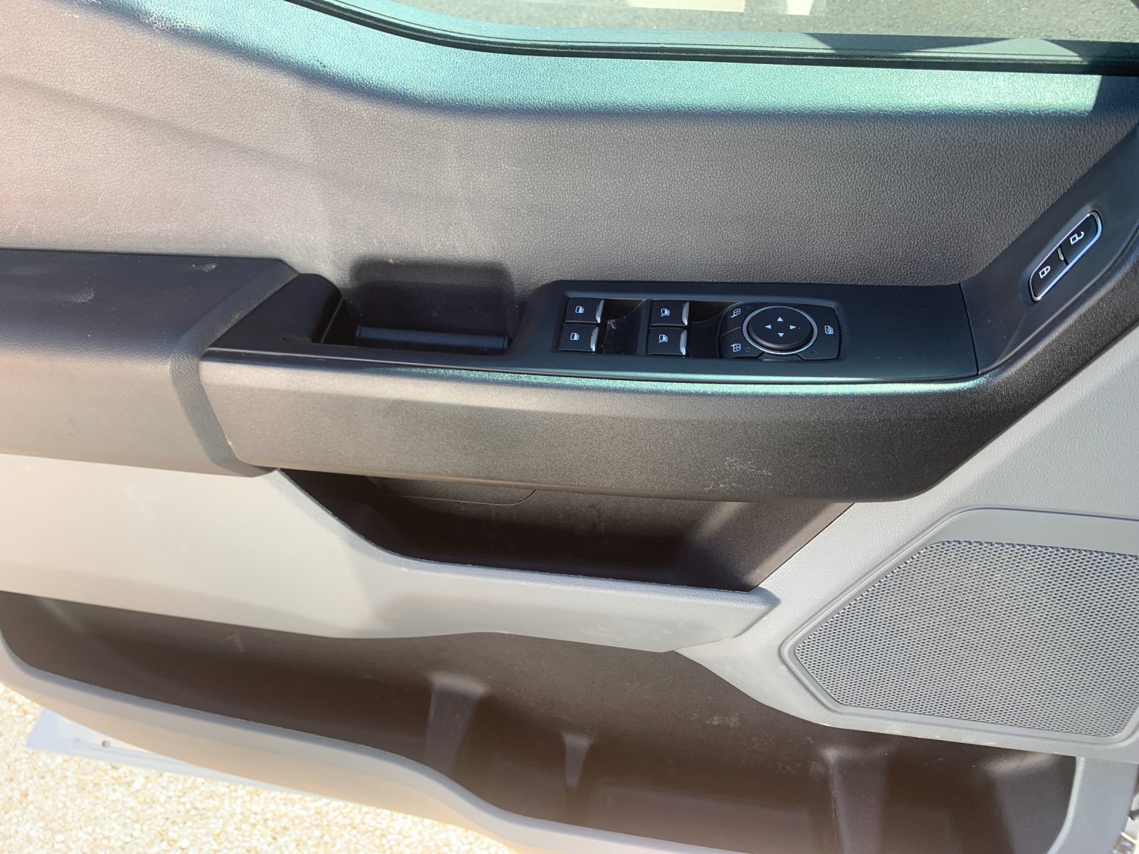 Used 2024 White Ford XL image 13