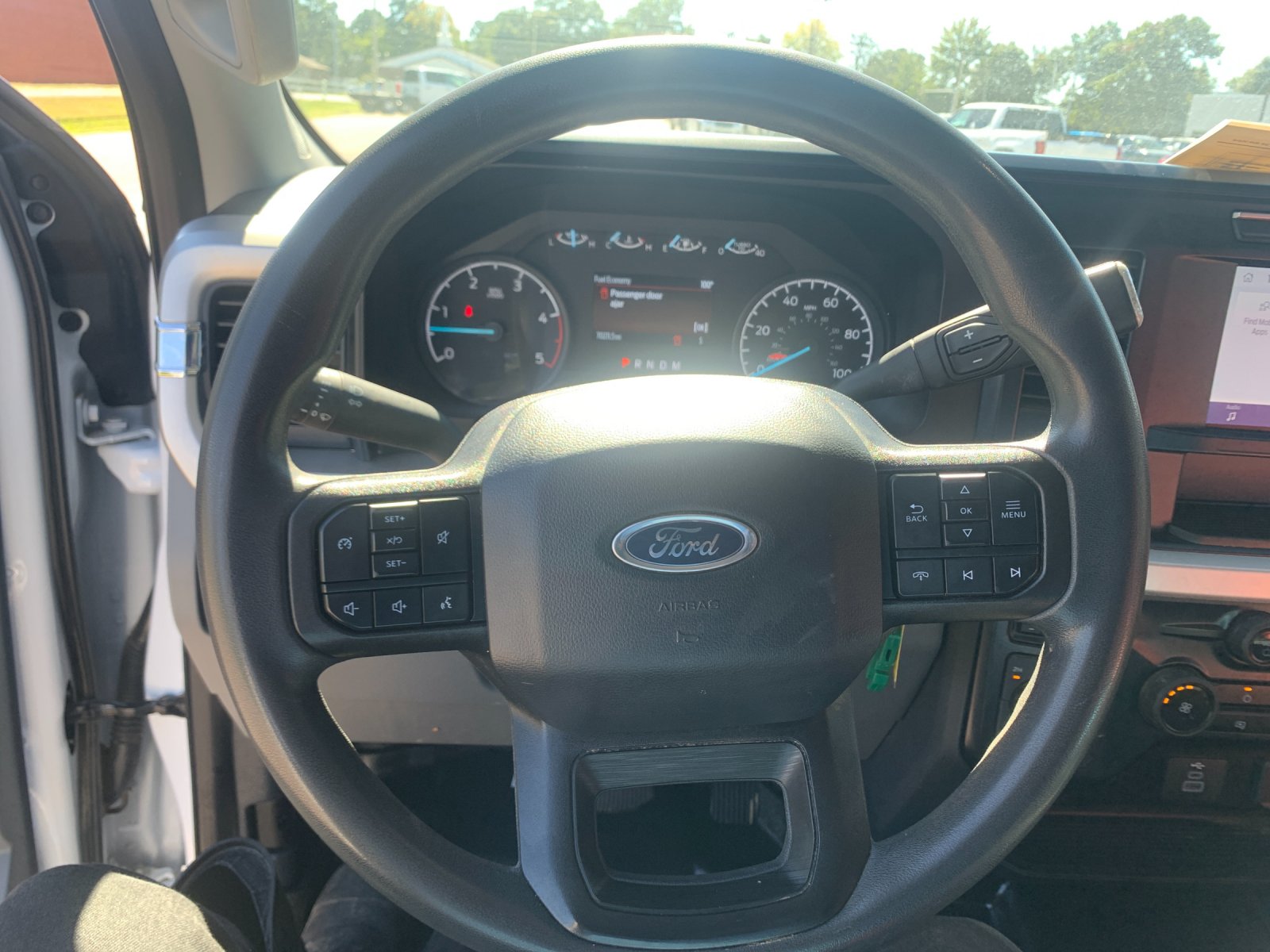 Used 2024 White Ford XL image 27