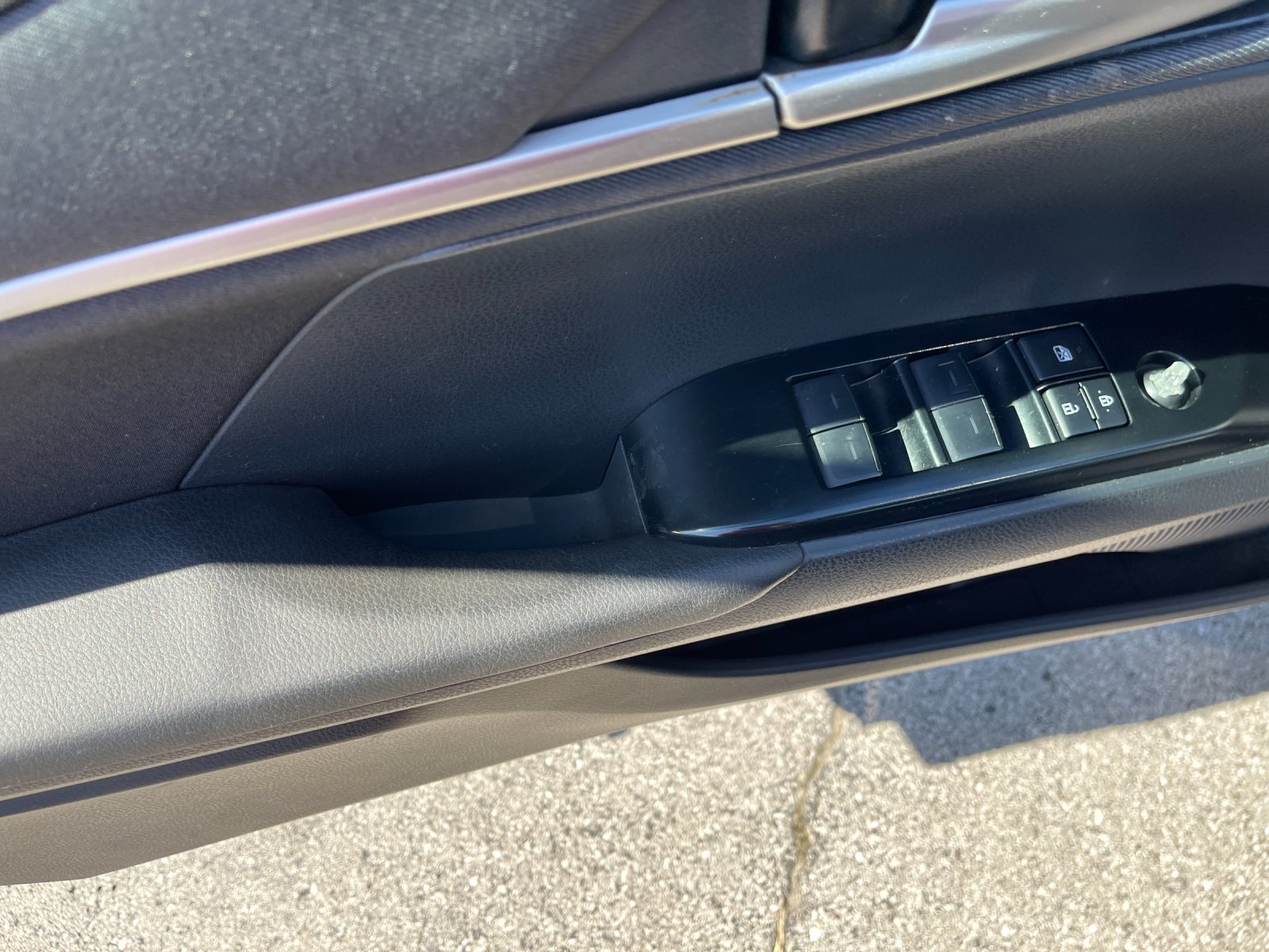 Used 2025 Black Toyota LE image 13