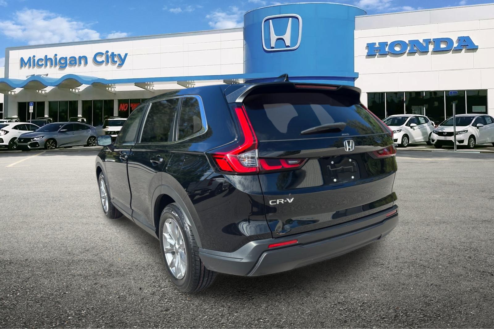 Certified Used 2024  Honda EX image 3