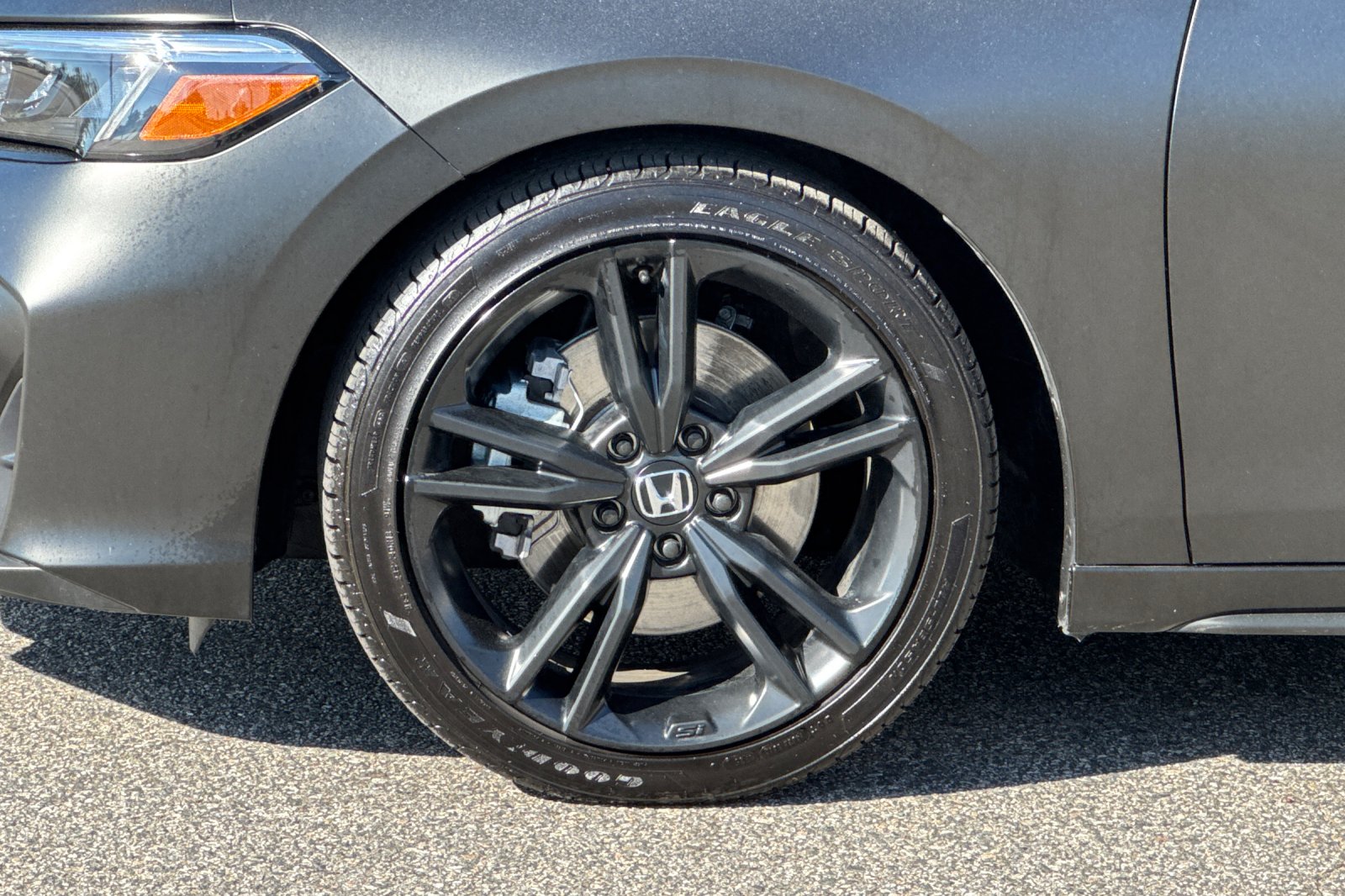 Certified Used 2025 Crystal Black Pearl Honda SI image 26