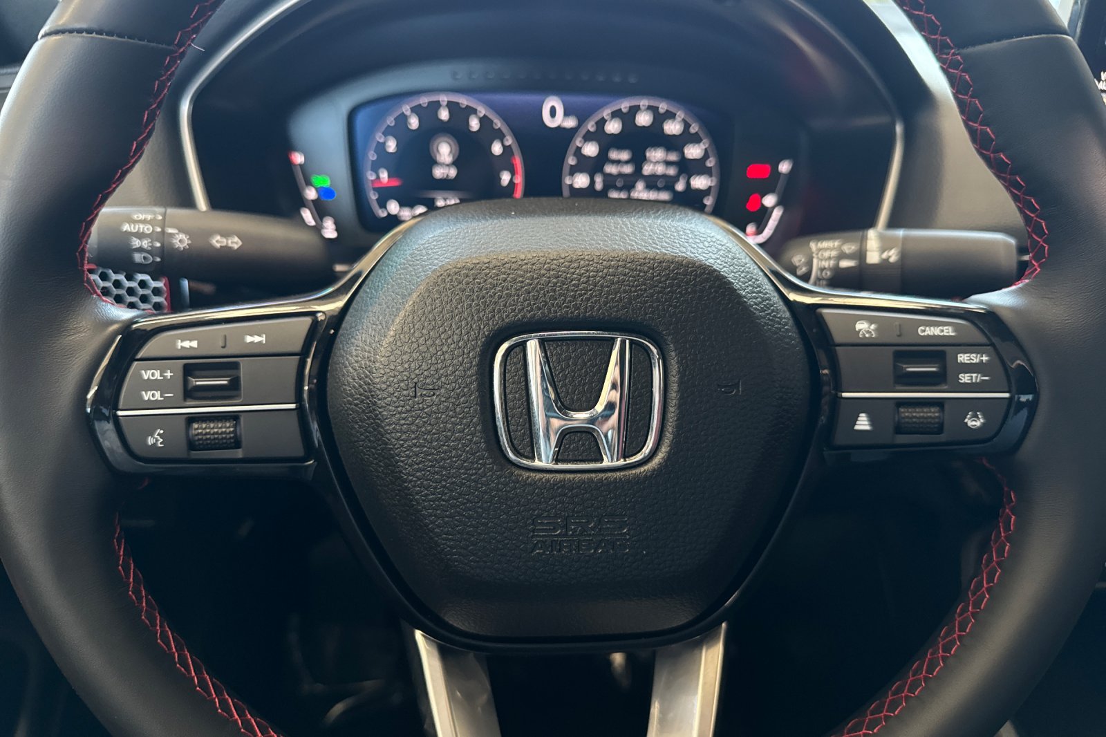 Certified Used 2025 Crystal Black Pearl Honda SI image 23