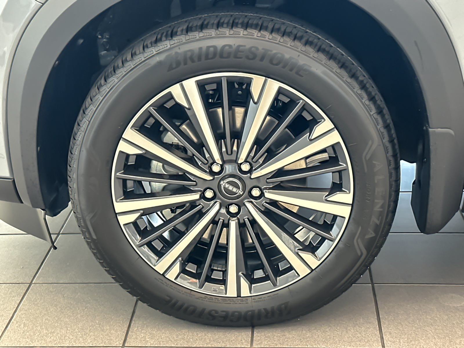 New 2026 Gray Nissan Platinum image 24