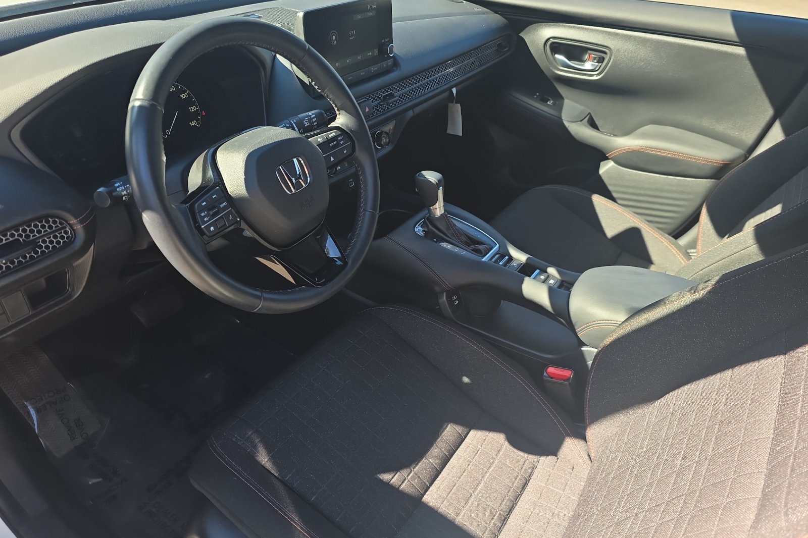 Used 2025 Platinum White Pearl Honda Sport image 11