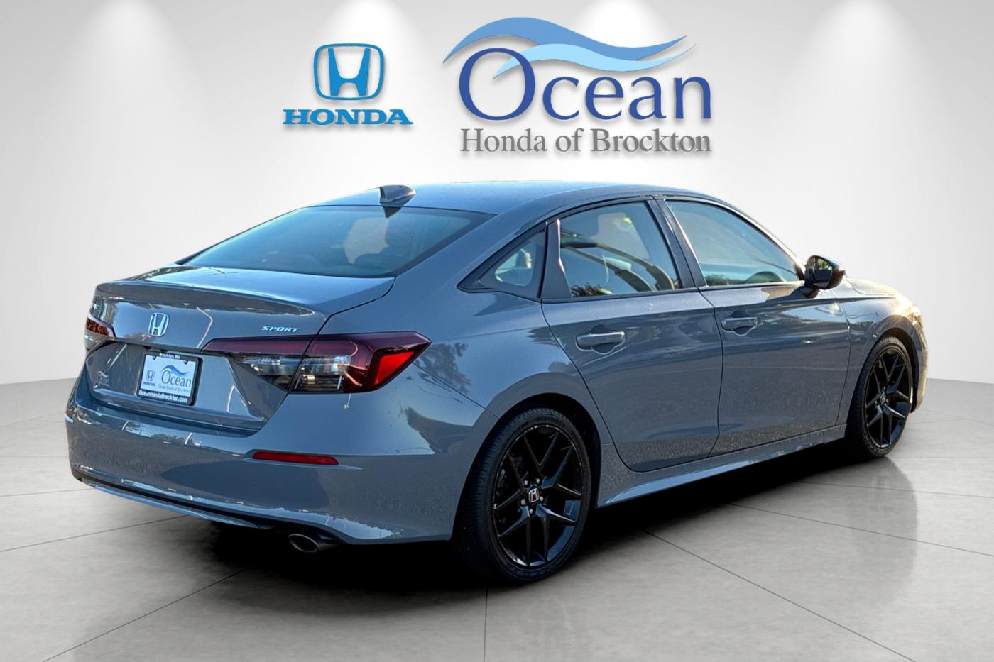 Used 2025 Urban Gray Pearl Honda Sport image 3