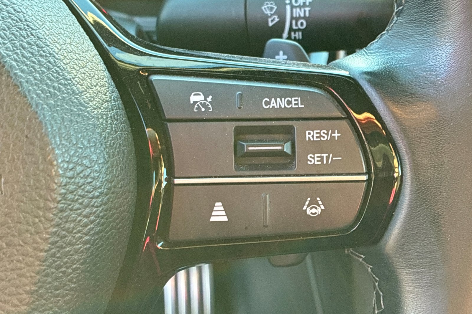 Used 2025 Urban Gray Pearl Honda Sport image 30