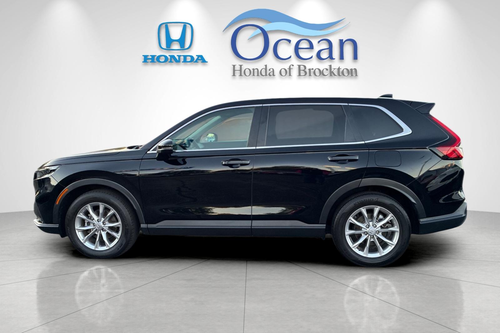 Used 2024 Crystal Black Pearl Honda EX image 6