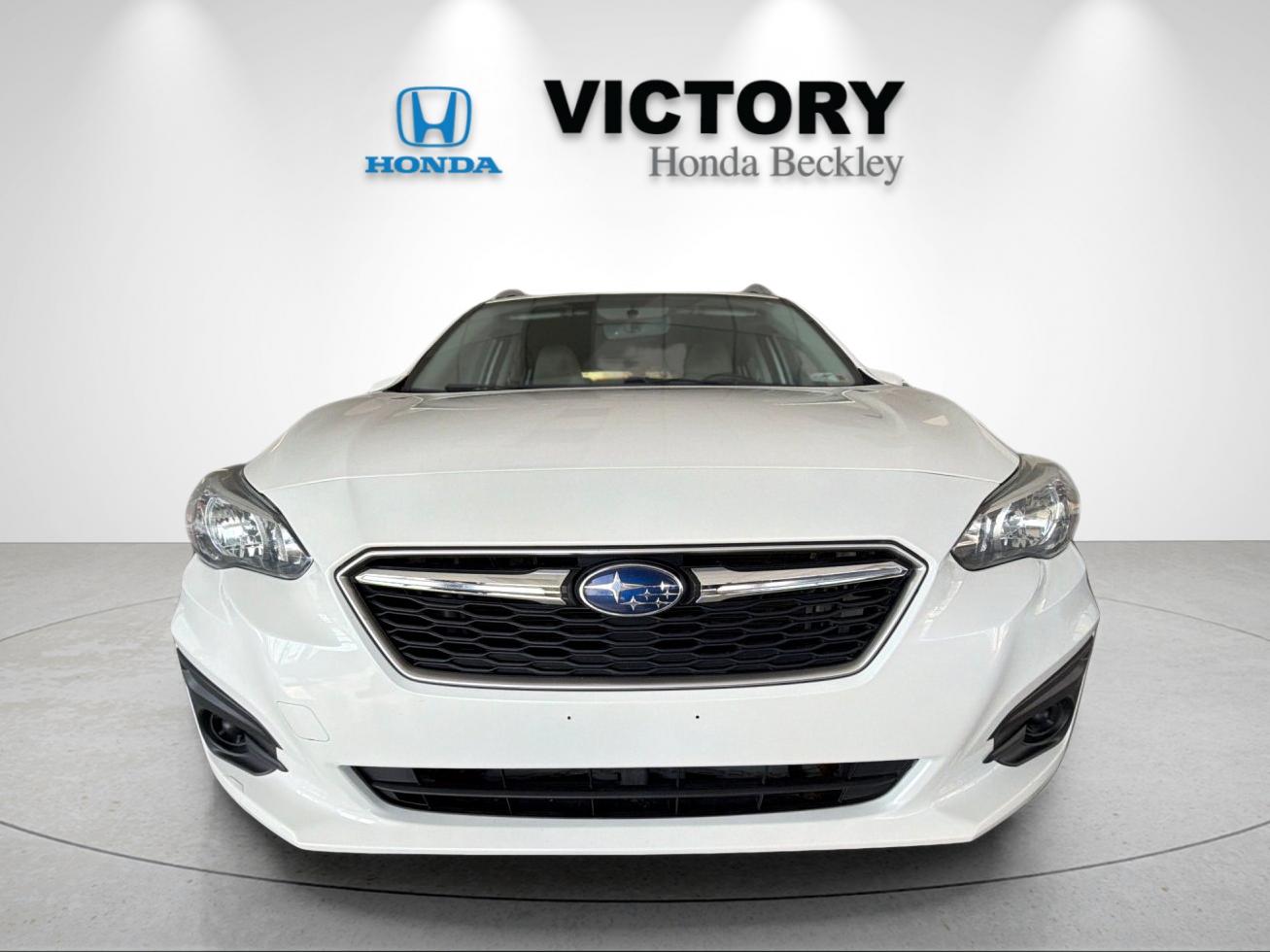 Used 2019 Crystal White Pearl Subaru 2.0i Premium image 8