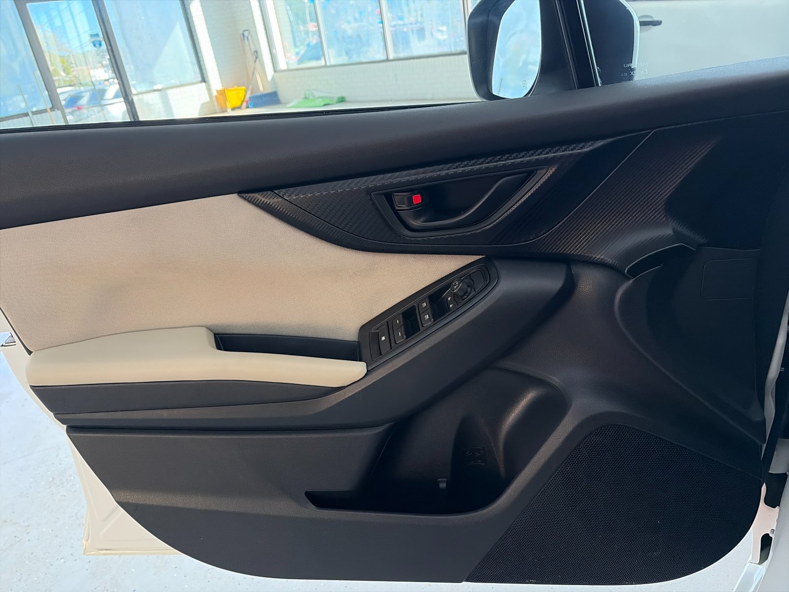 Used 2019 Crystal White Pearl Subaru 2.0i Premium image 12