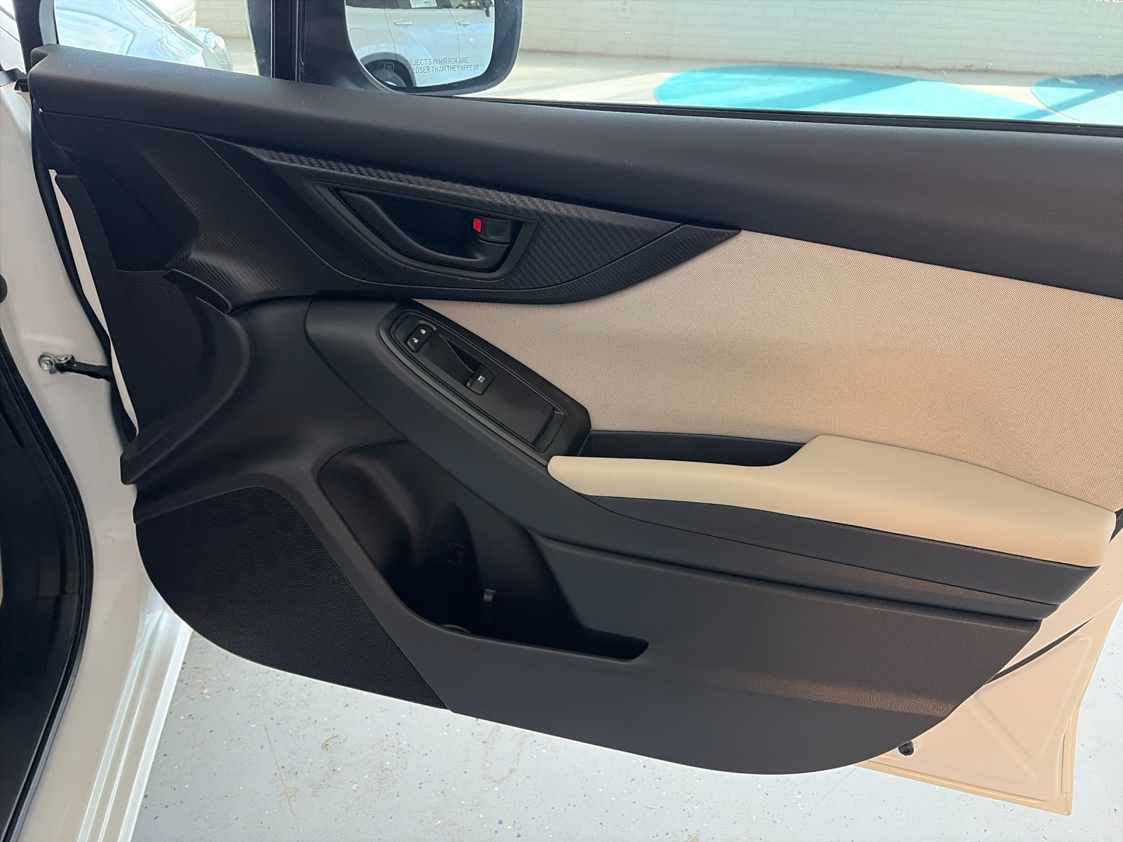 Used 2019 Crystal White Pearl Subaru 2.0i Premium image 20