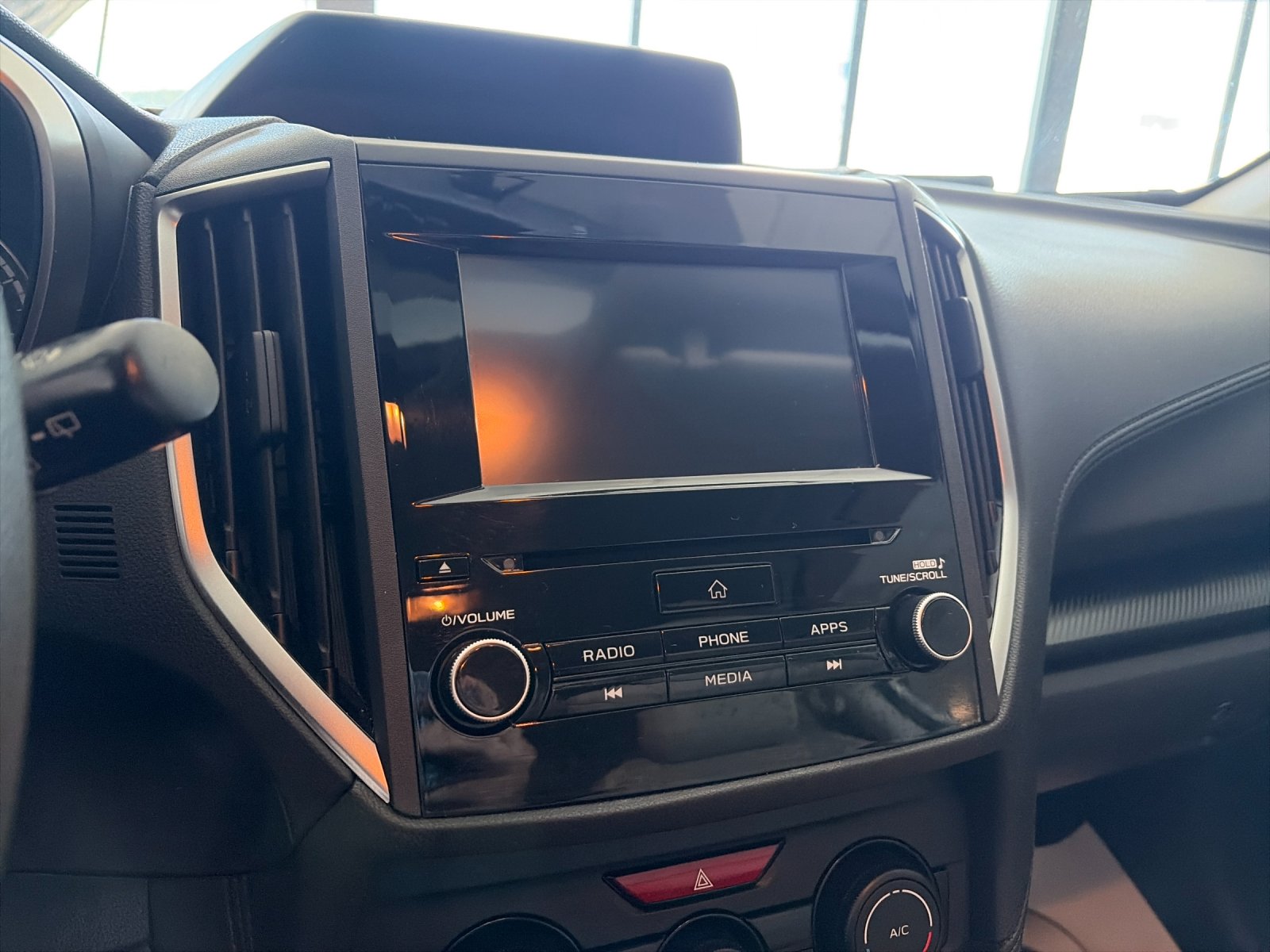 Used 2019 Crystal White Pearl Subaru 2.0i Premium image 22