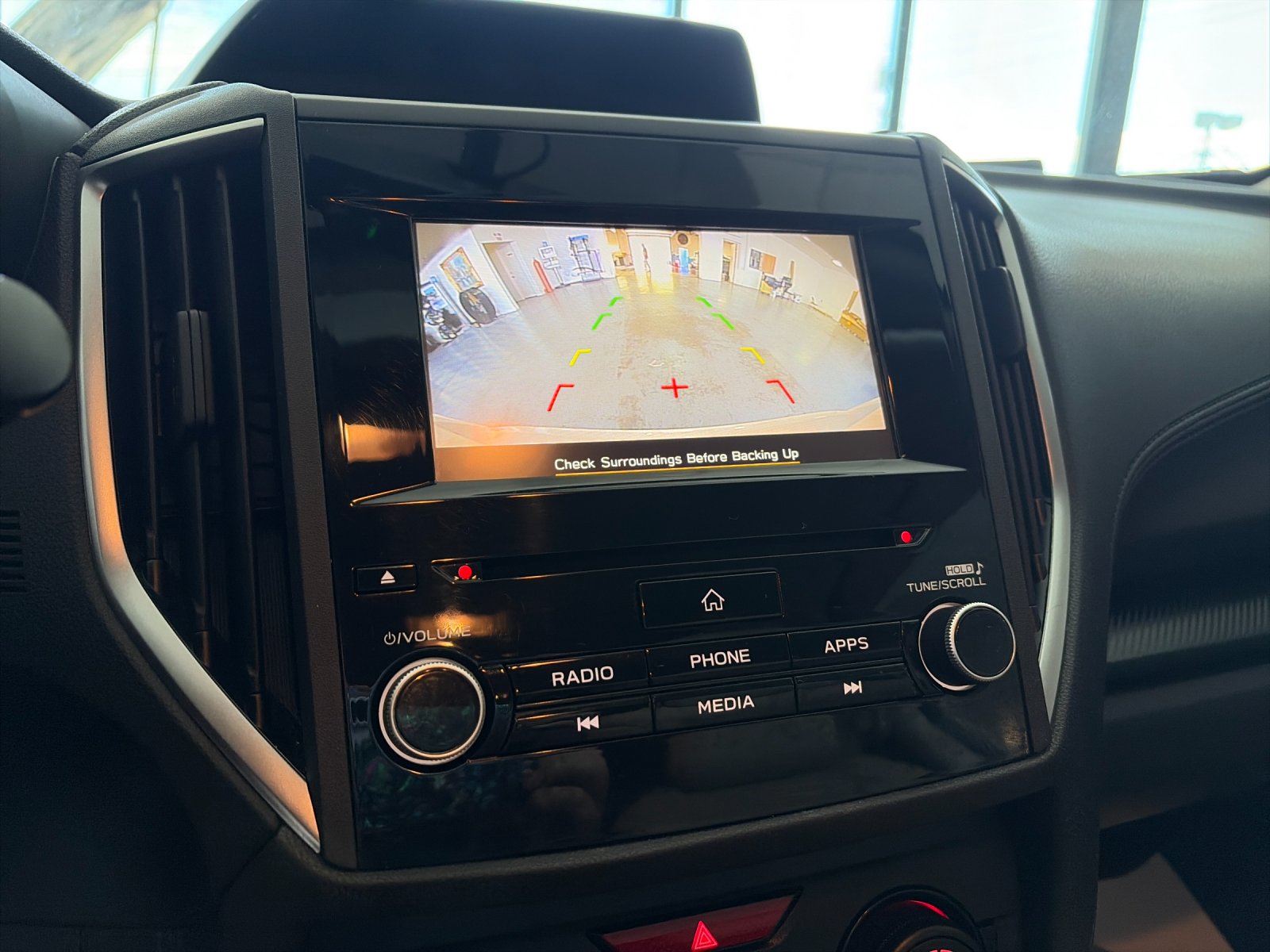 Used 2019 Crystal White Pearl Subaru 2.0i Premium image 23