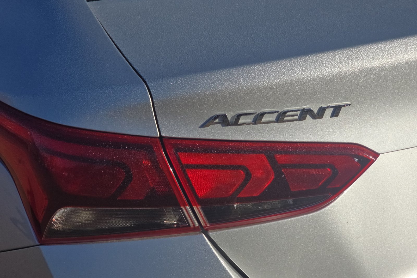 Used 2020 Silver Hyundai SEL image 21