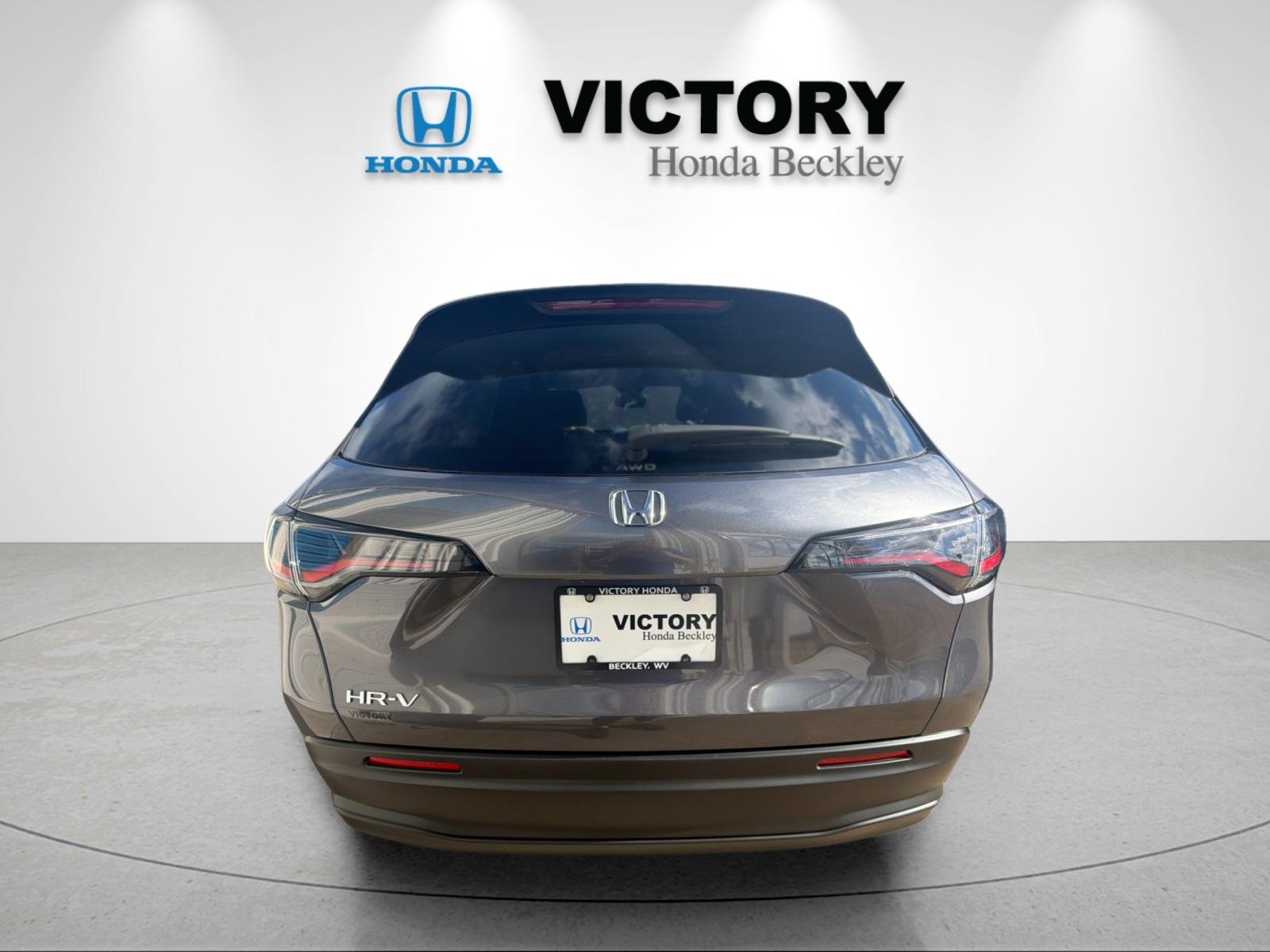 New 2027 Modern Steel Metallic Honda LX AWD image 4