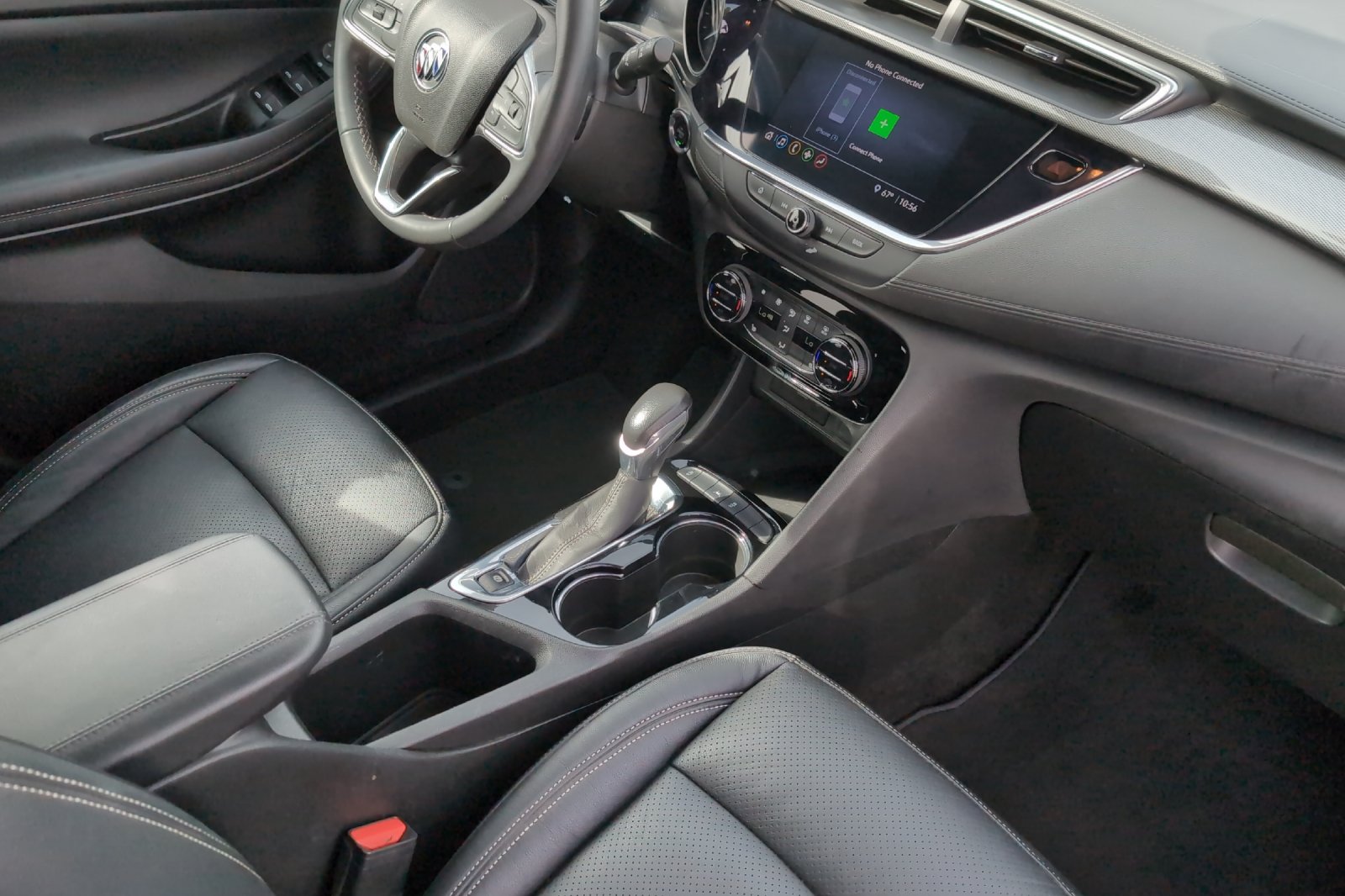 Used 2022 White Buick Select image 17