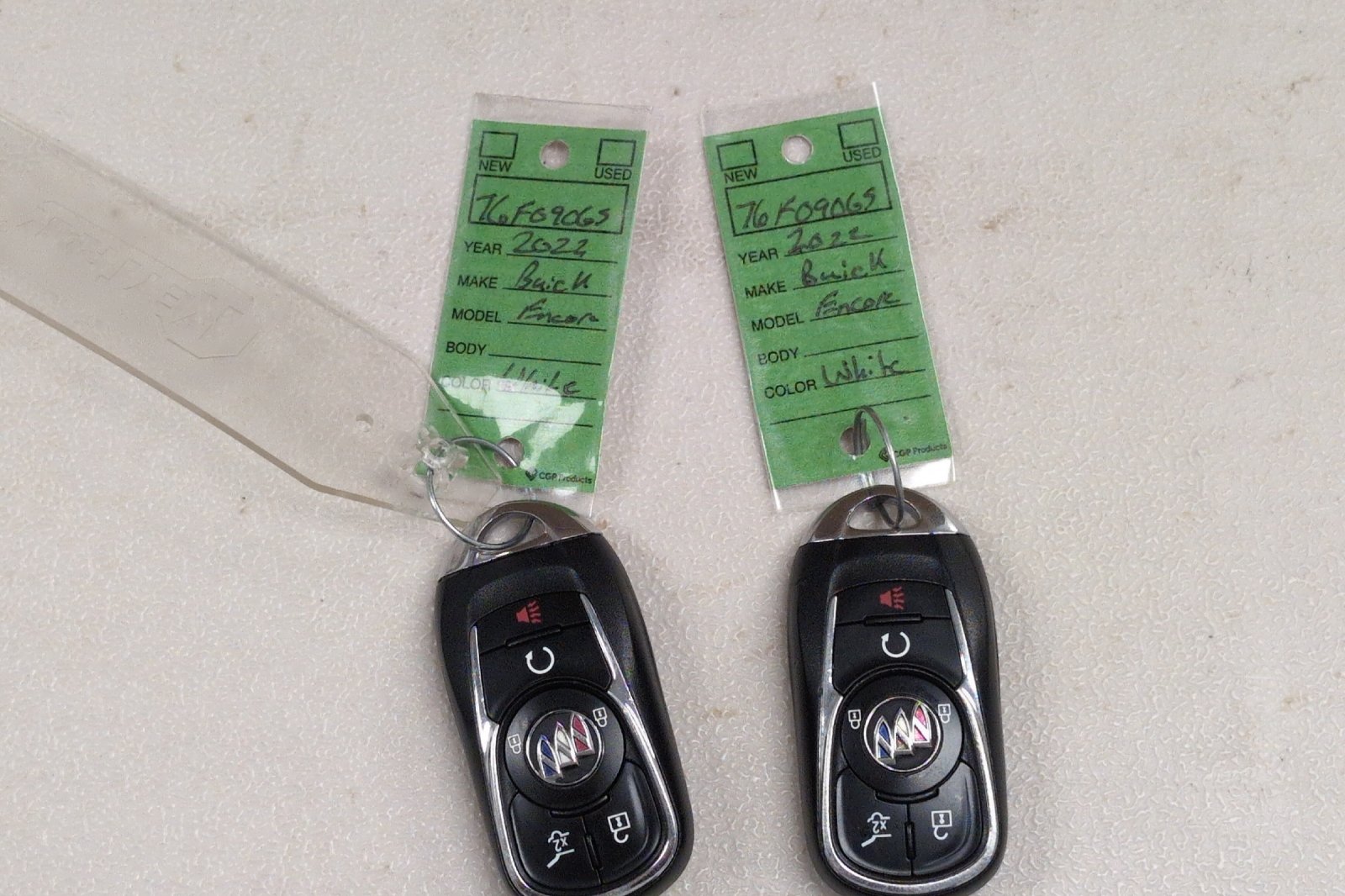 Used 2022 White Buick Select image 9