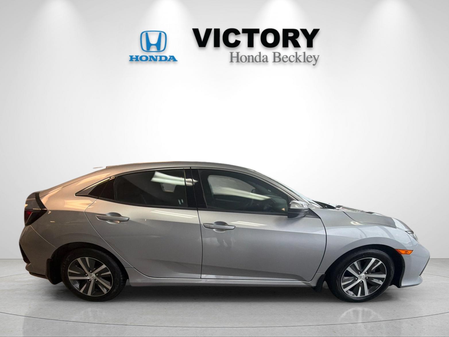 Used 2020 Polished Metal Metallic Honda LX image 6